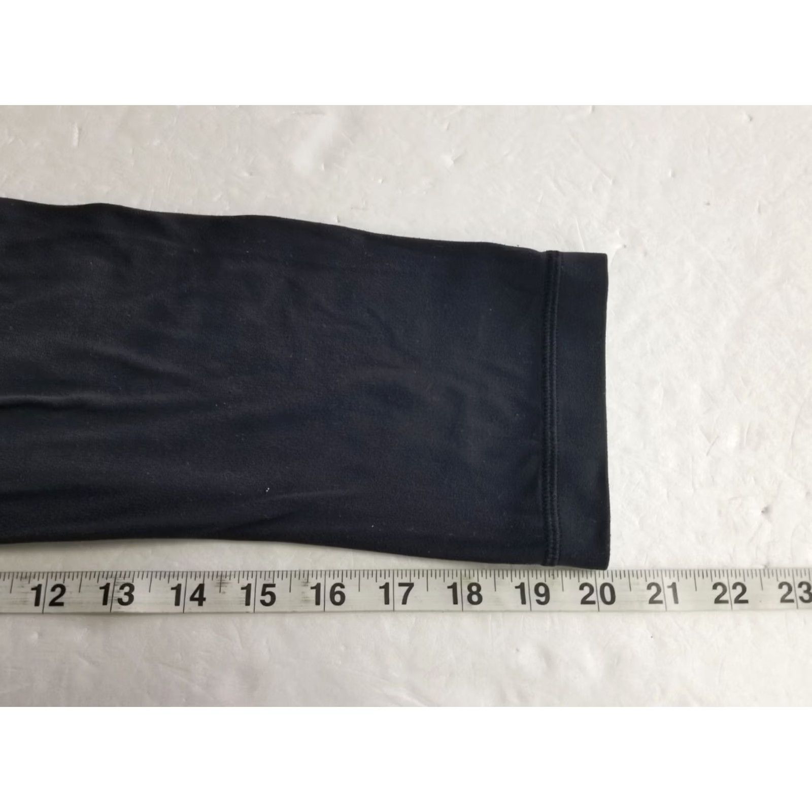 Lululemon Lululemon Base Pace Leggings Black Women 4 Tapered Inseam 21 in Activewear Nike? (no) Size 27" / US 4 / IT 40 - 5 Thumbnail