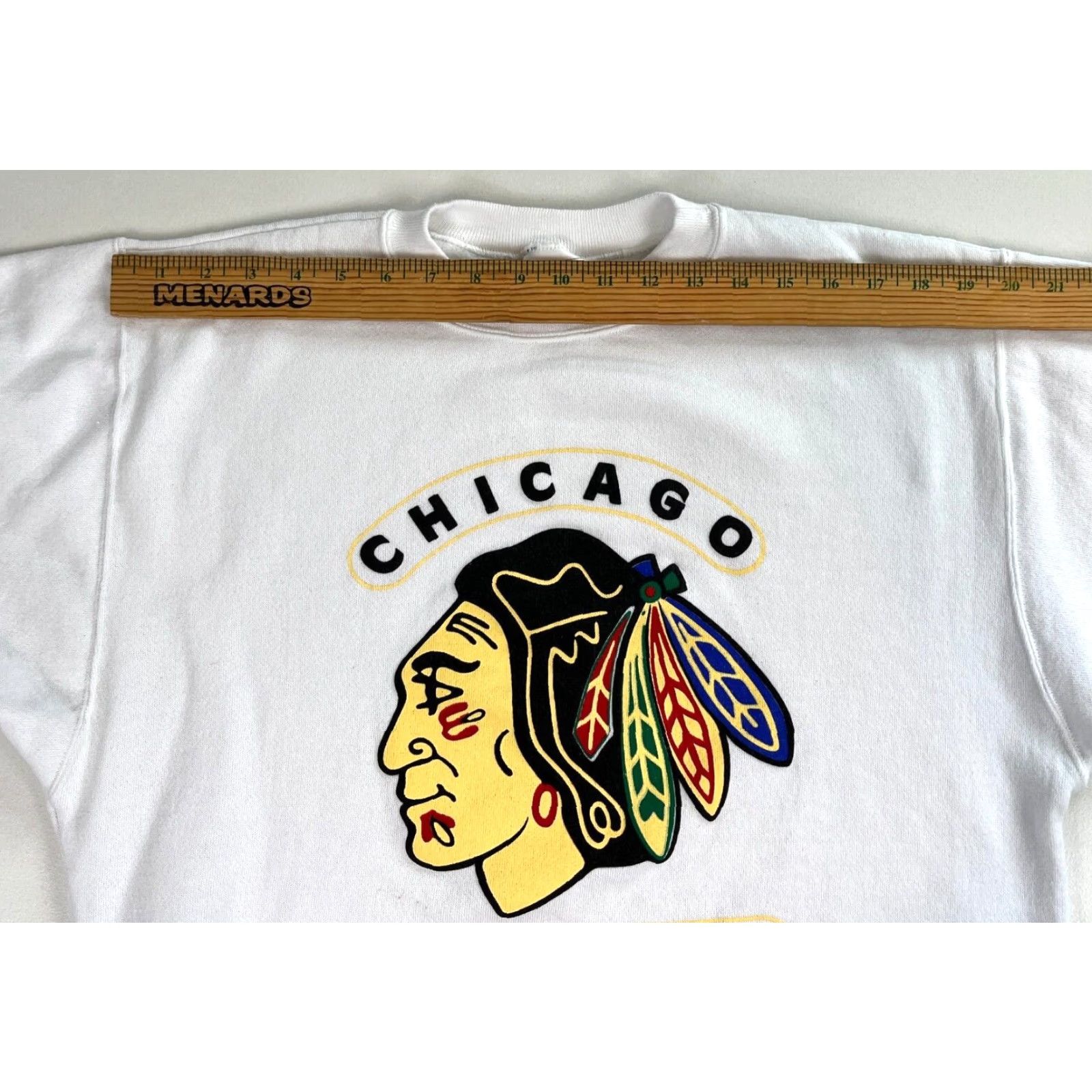 Hanes VINTAGE Hanes Chicago Blackhawks NHL Sweatshirt Crewneck Mens Adult Large White 90s Logo Pullover Size US L / EU 52-54 / 3 - 7 Thumbnail