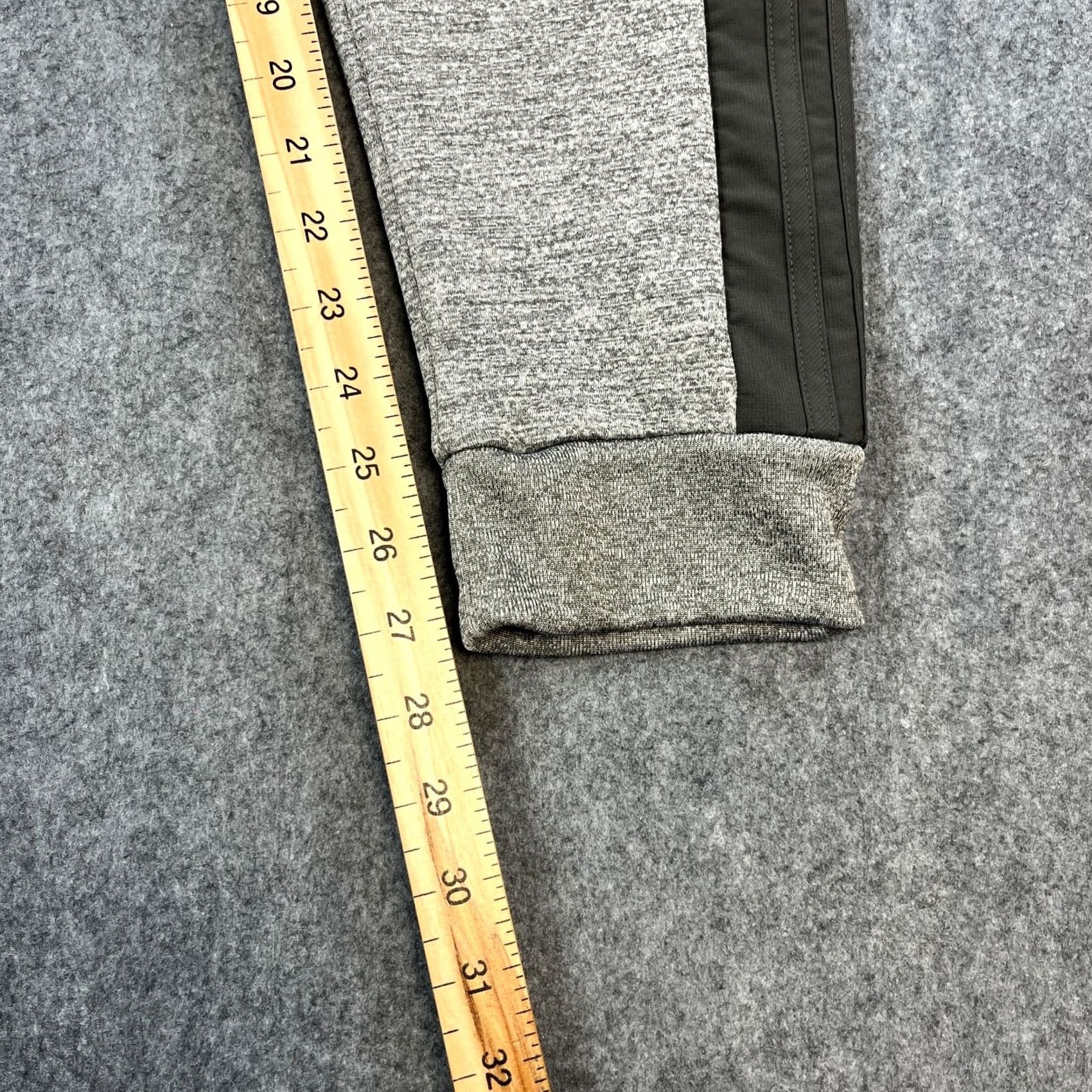 Adidas Adidas Mens Track Pants Sweat Joggers Small S Grey Black Zip Pockets Size US 29 - 4 Thumbnail