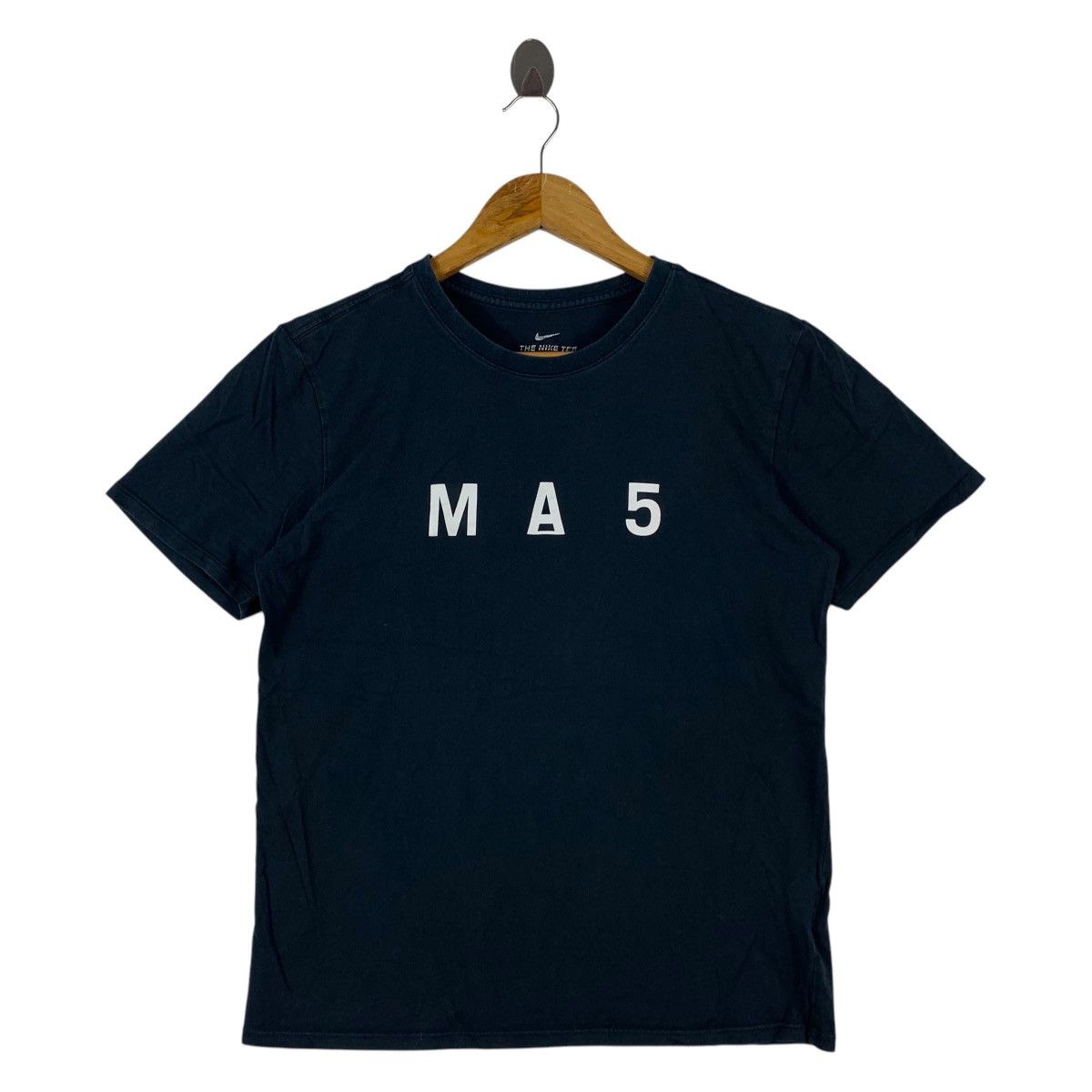 Fragment Design × Nike NIKE Lab MA5 x FRAGMENT Design big spellout tee Size US M / EU 48-50 / 2 - 2 Thumbnail