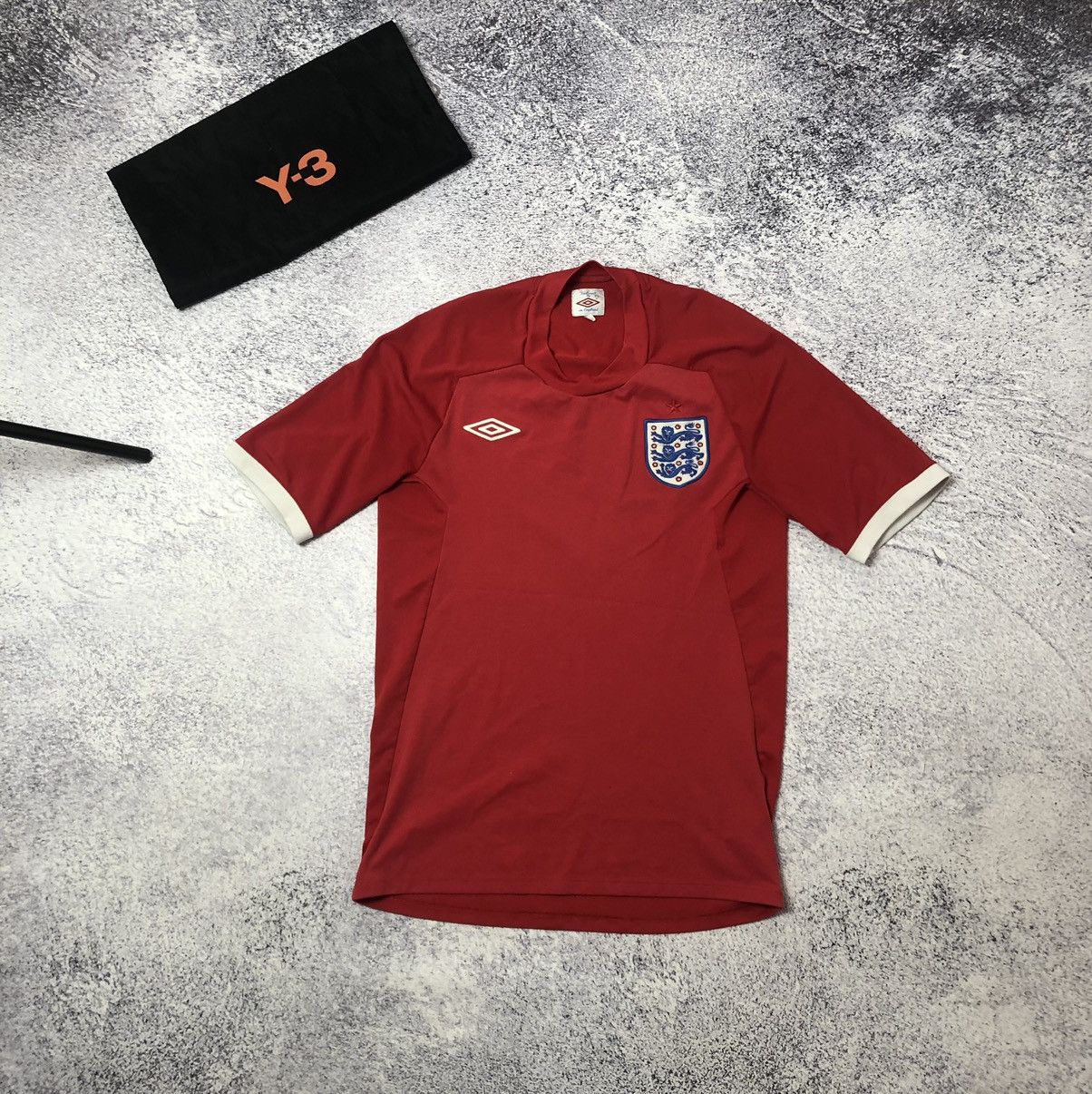 Umbro Women’s vintage soccer jersey size 36 England Umbro Size XS / US 0-2 / IT 36-38 - 1 Thumbnail