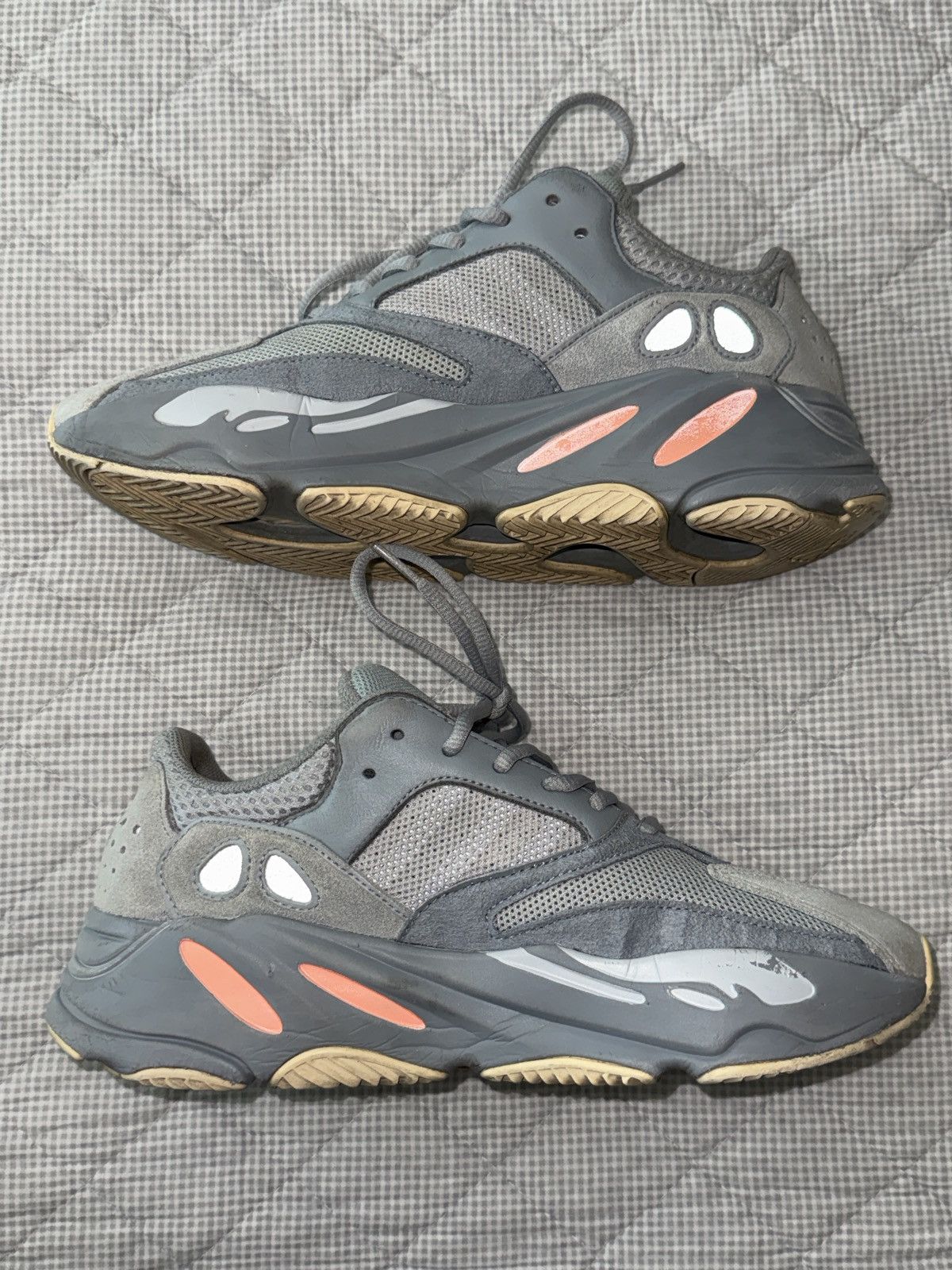 Yeezy Adidas Yeezy Boost 700 ‘ Inertia ‘ Size US 8.5 / EU 41-42 - 1 Thumbnail