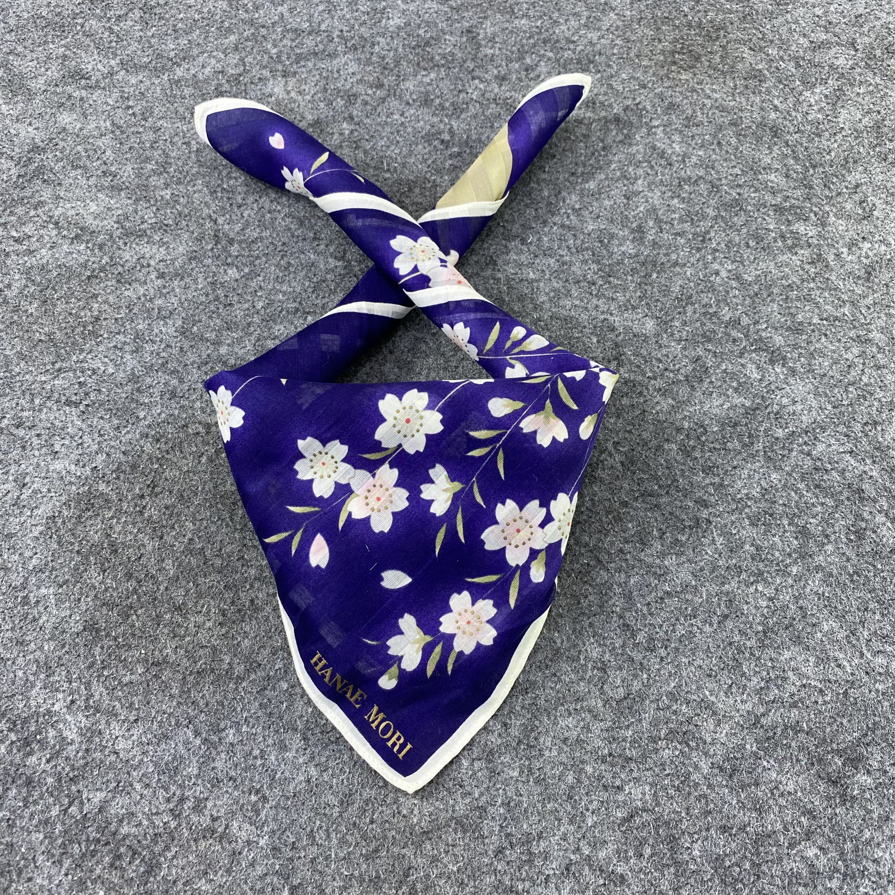Hanae Mori Hanae Mori Handkerchief / Bandana / Neckerchief-B1368 Size ONE SIZE - 2 Thumbnail