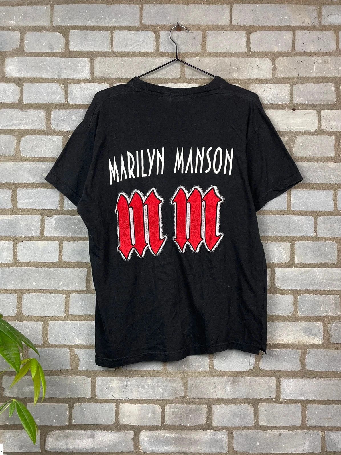Band Tees Marilyn Manson vintage 2000’s T-shirt Y2K band T-shirt Size US M / EU 48-50 / 2 - 2 Thumbnail