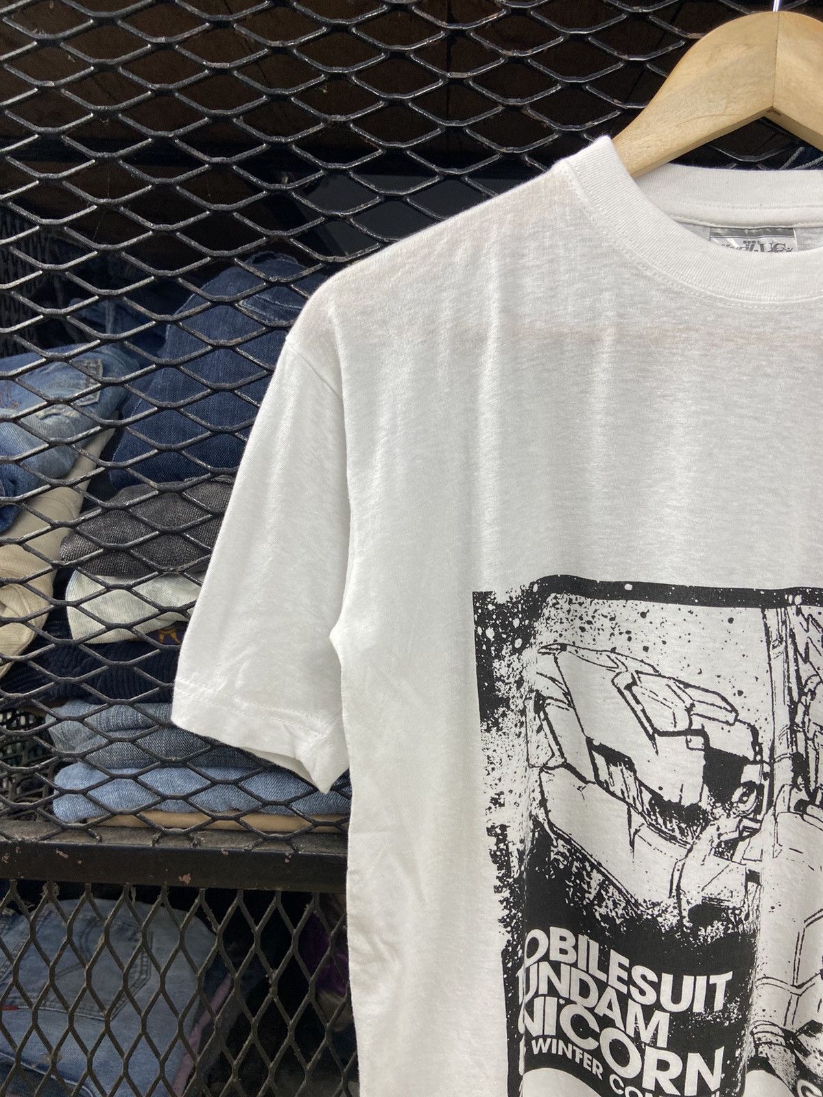 Cartoon Network × Japanese Brand × Vintage Vintage Y2K Gundam Rare Design Tee Size US M / EU 48-50 / 2 - 2 Thumbnail