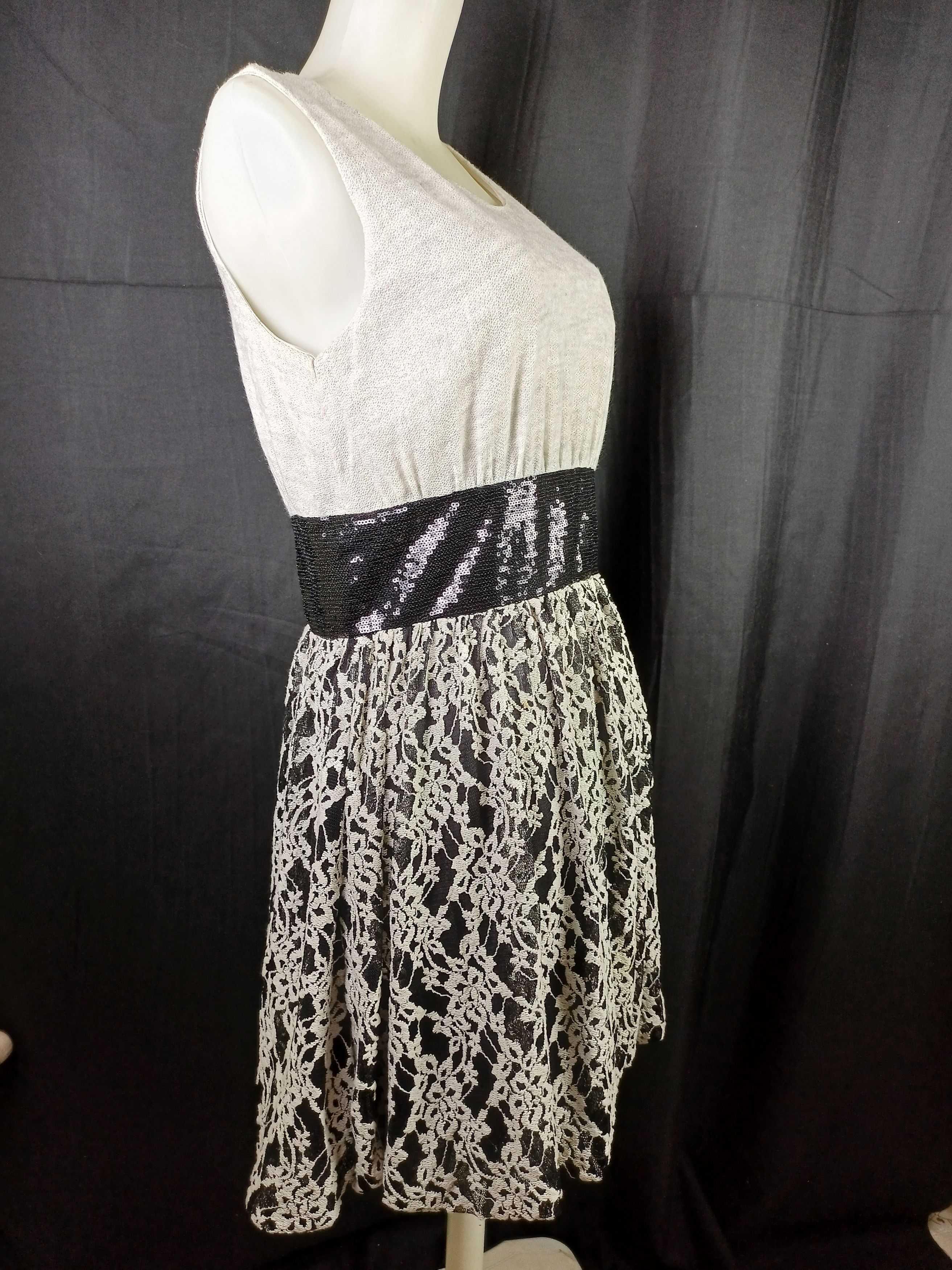 Japanese Brand Cat's Women's Sleeveless Side Zipper Black Sequin Lace Dress Size M / US 6-8 / IT 42-44 - 15 Thumbnail