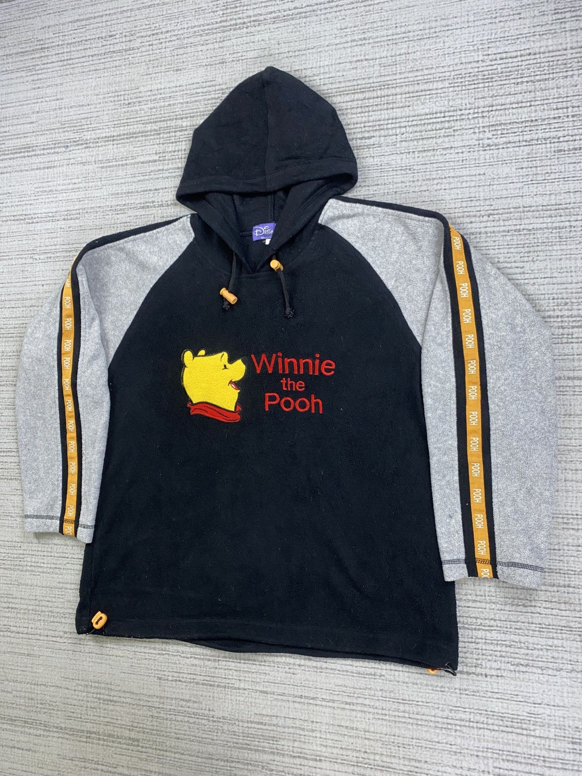 Cartoon Network × Disney × Japanese Brand Vtg Disney Winnie The Pooh Big Logo Embroidery Shirt Hoodie Size US M / EU 48-50 / 2 - 4 Thumbnail