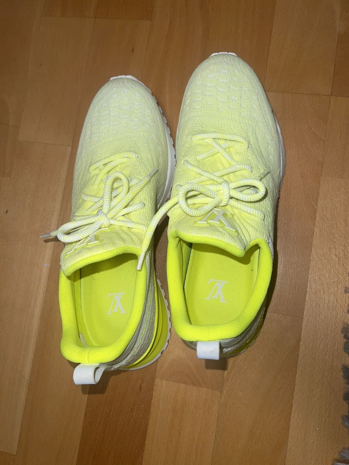 Louis Vuitton LV low sneakers Size US 8 / EU 41 - 5 Thumbnail