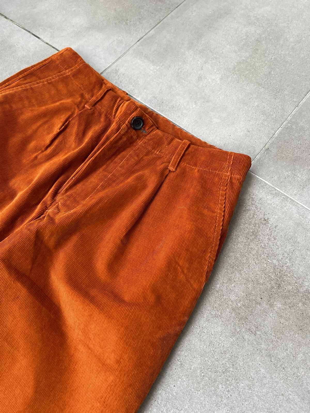 Paul Smith !DS! FW22 Paul Smith Orange Corduroy Pleated Trousers Size US 32 / EU 48 - 8 Thumbnail