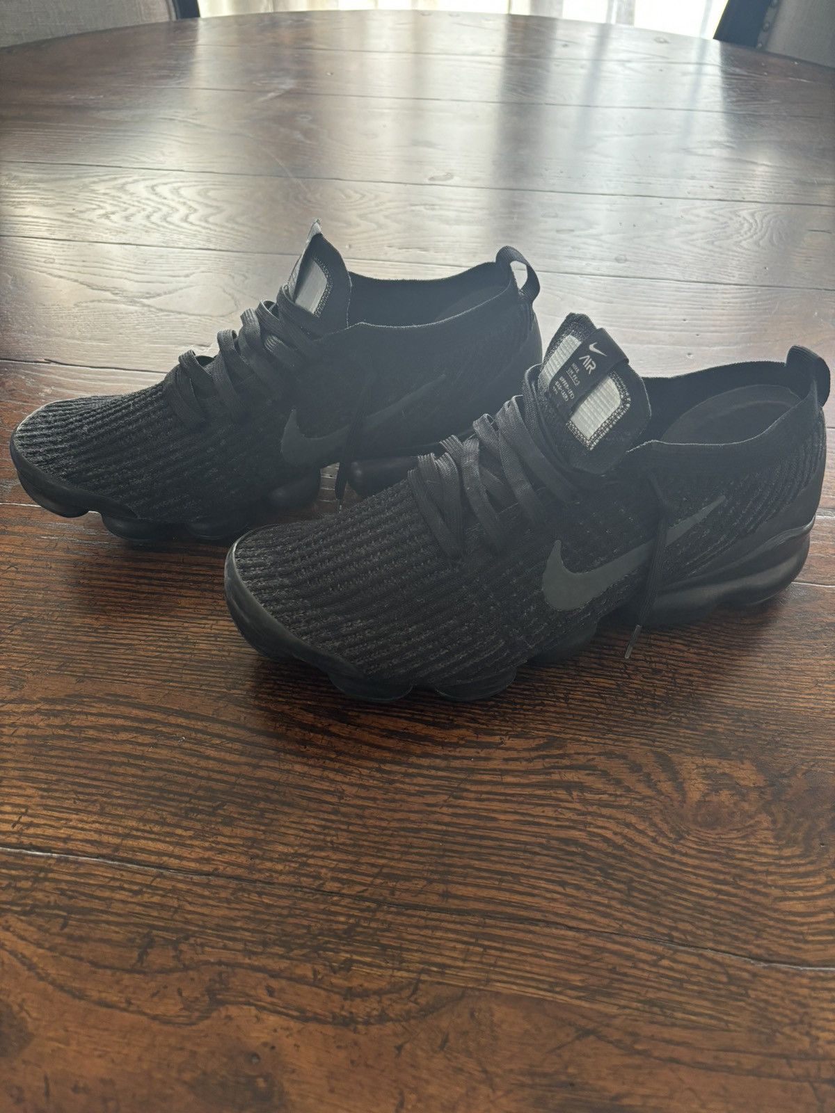 Nike Nike VaporMax Size US 11 / EU 44 - 3 Thumbnail