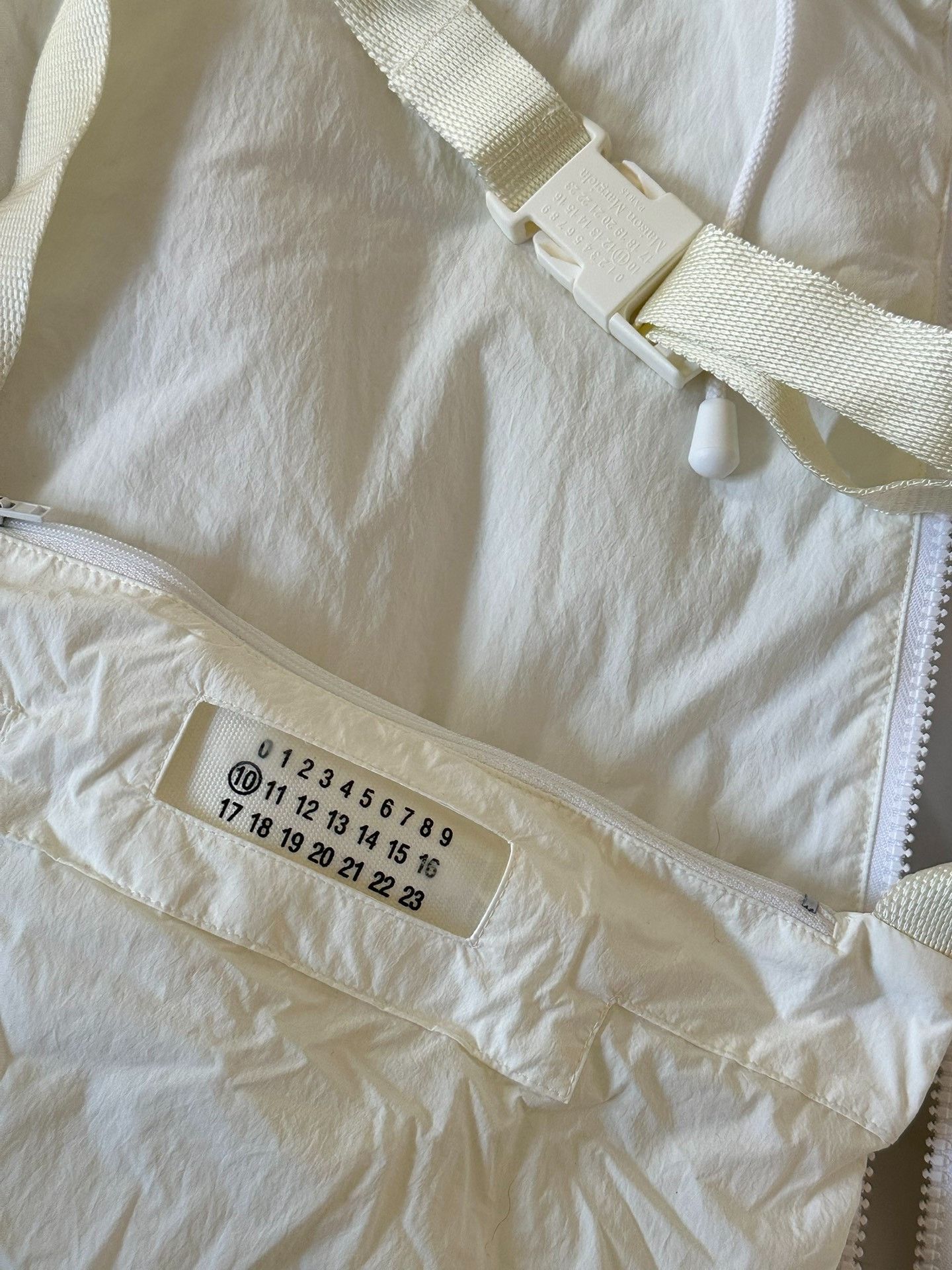 Maison Margiela Maison Margiela White men's sports cotton clothes jacket 25 Size US M / EU 48-50 / 2 - 4 Thumbnail