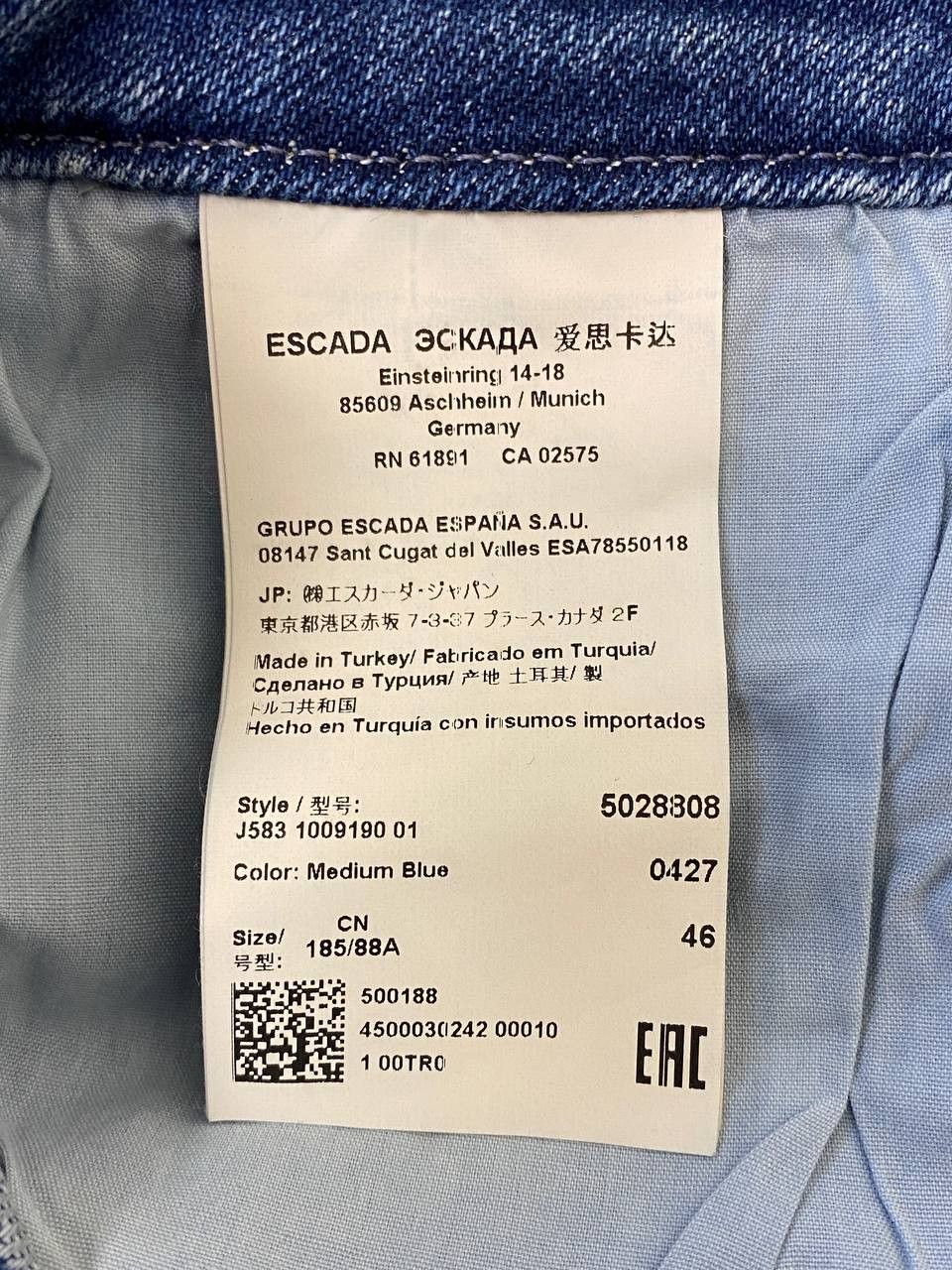 Escada Escada Denim Embroidered Flowers with Beadwork Pants Size US 30 / EU 46 - 15 Thumbnail