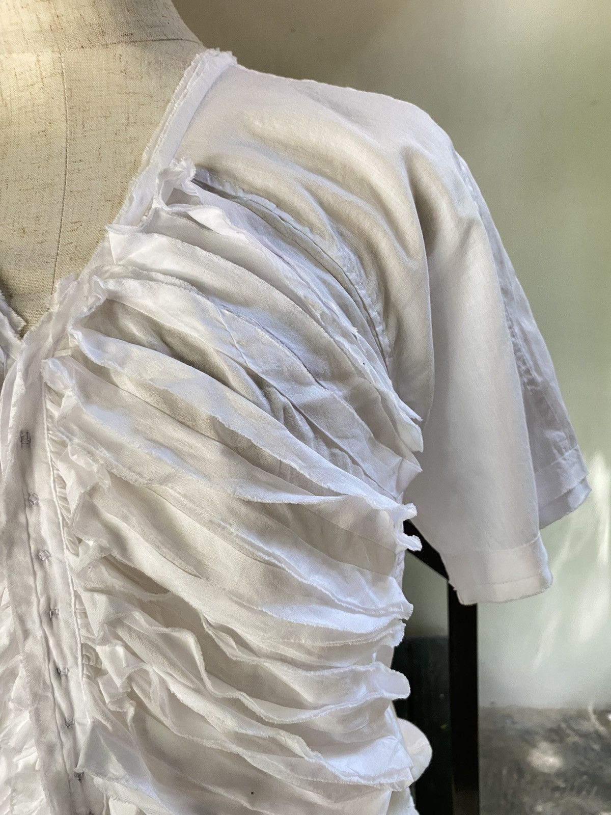 Zucca ZUCCA White pleated V-neck shirt Size M / US 6-8 / IT 42-44 - 7 Thumbnail