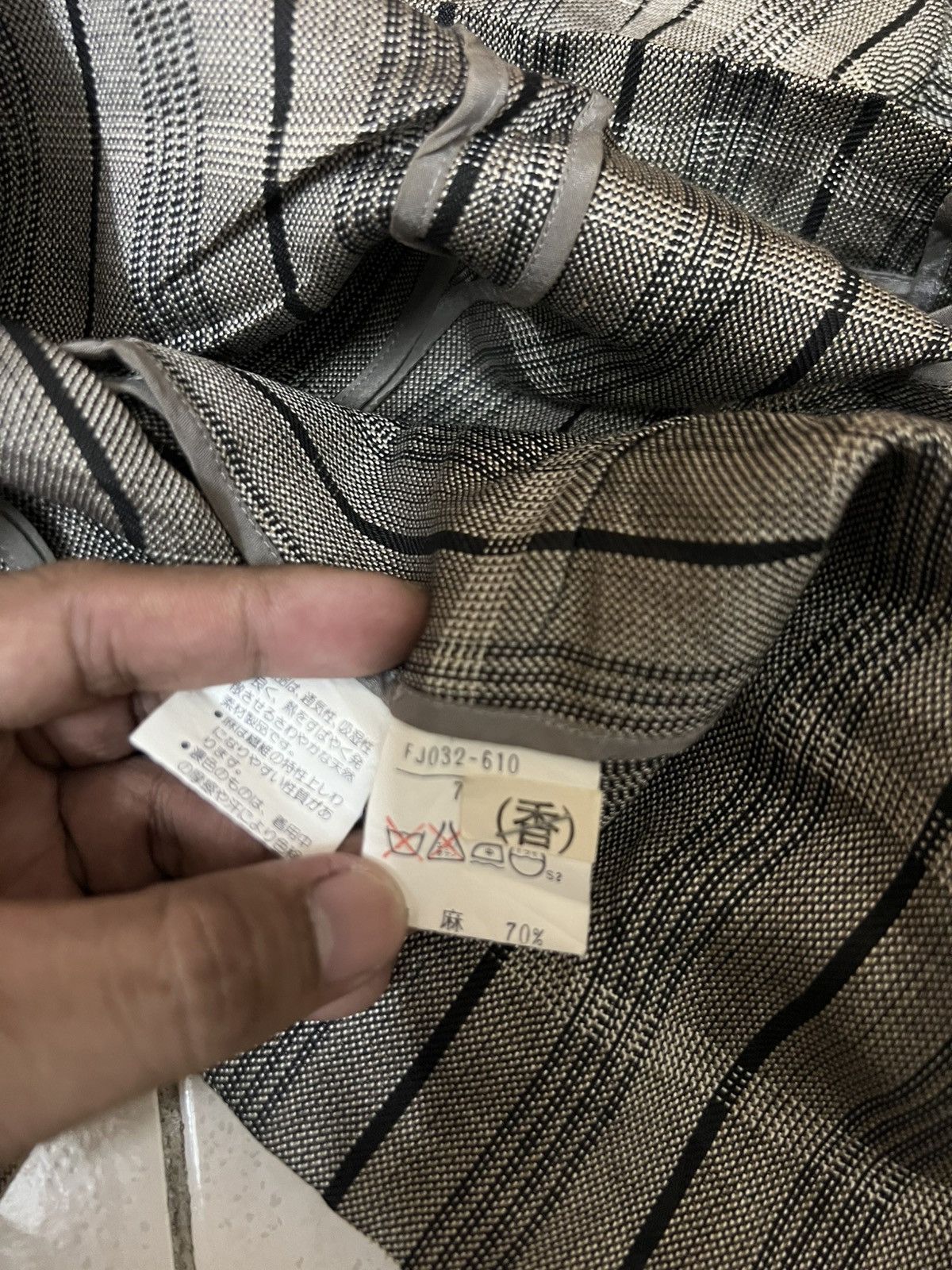 Burberry Vintage burberrys blazer Size M / US 6-8 / IT 42-44 - 11 Thumbnail