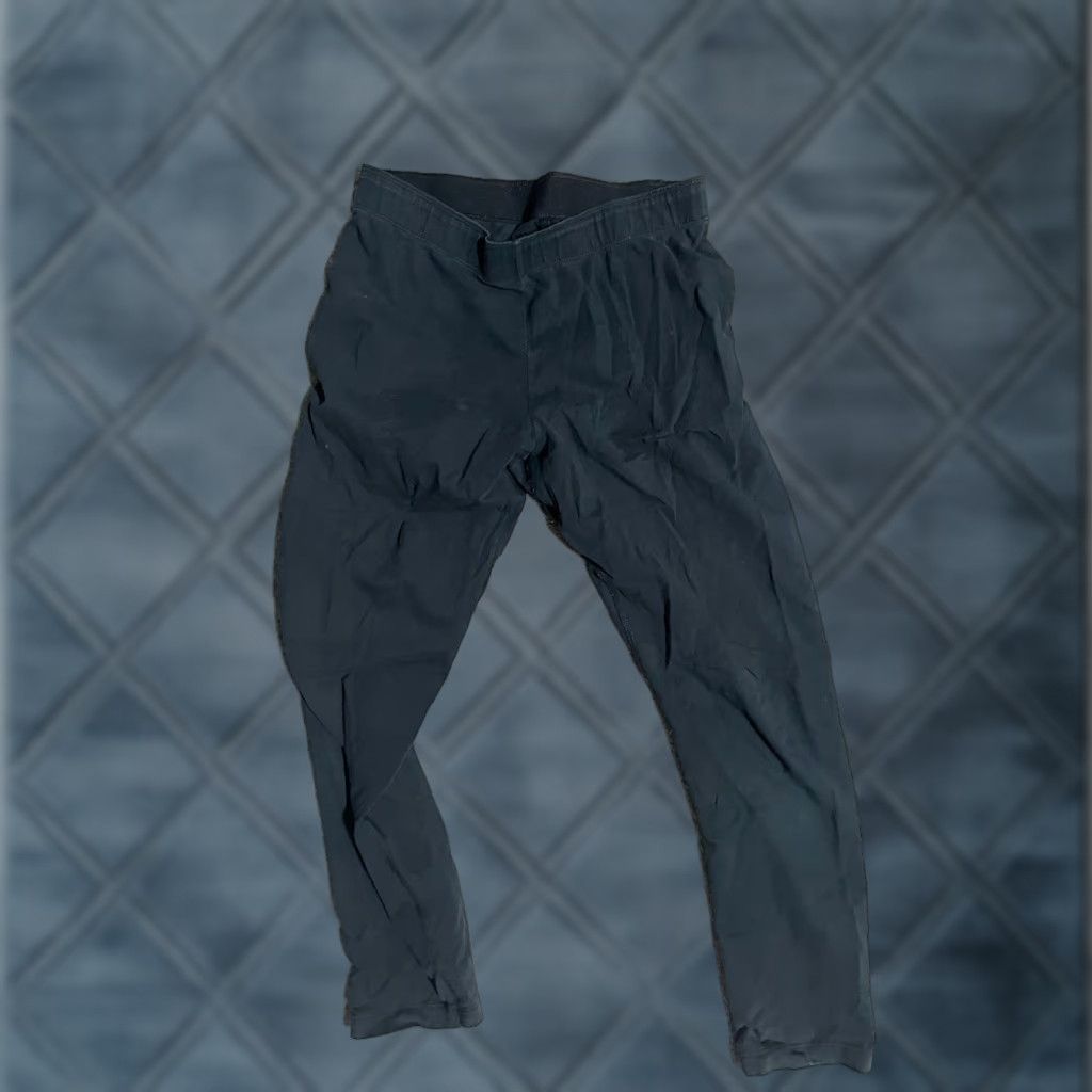 Nike VINTAGE NIKE Club Futura Crop Legging Pants Women's Small Black AR3567 010 Size 28" / US 6 / IT 42 - 1 Thumbnail