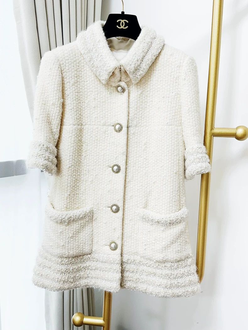 Chanel Chanel 18A Early Autumn High-end Handicraft Hamburger Seri Size XS / US 0-2 / IT 36-38 - 1 Thumbnail