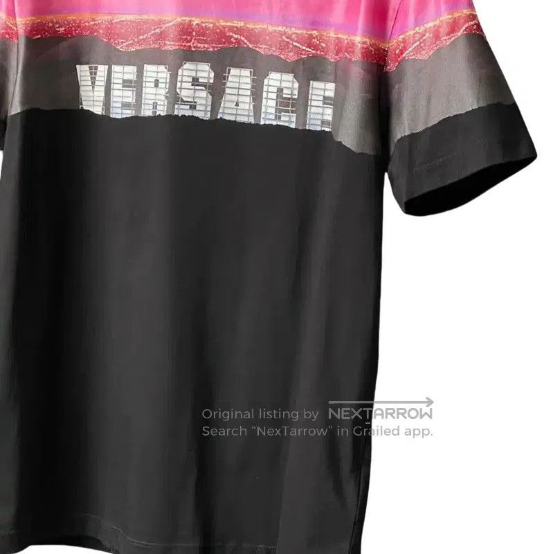 Versace Versace Colorblock Logo Short Sleeve T-Shirt . Size US XL / EU 56 / 4 - 4 Thumbnail