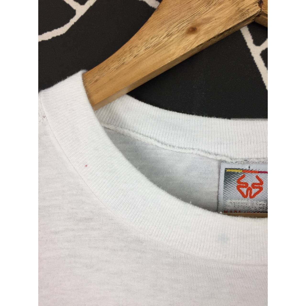 Vintage Vtg Stefanel Made In Italy Buon Natale Peace On Earth Tee Size US M / EU 48-50 / 2 - 4 Thumbnail