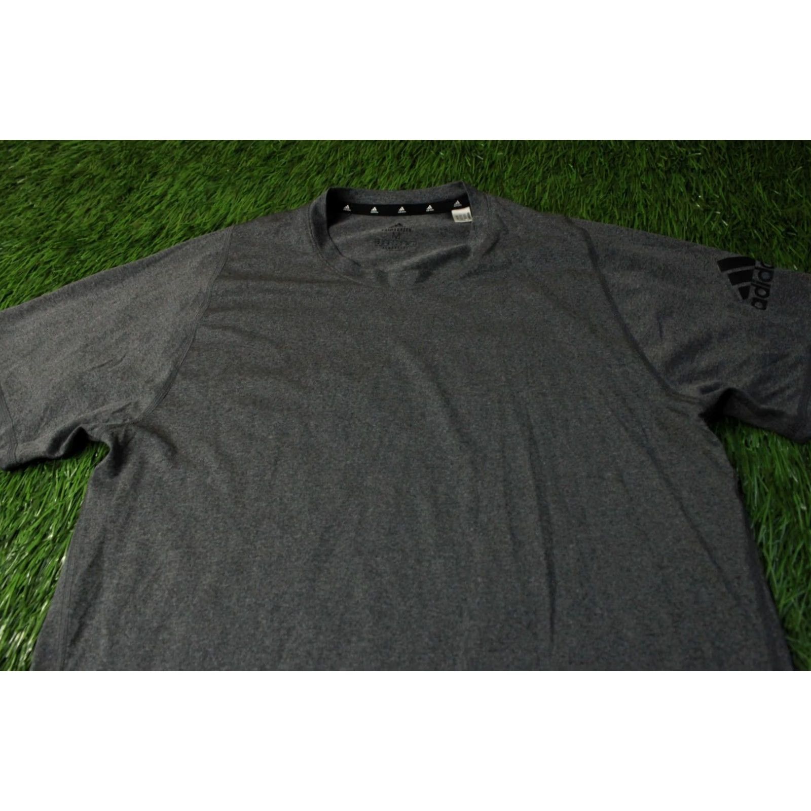 Adidas ADIDAS PERFORMANCE T-Shirt Men XS? Size US M / EU 48-50 / 2 - 2 Thumbnail