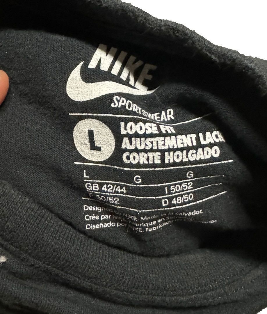 Nike × Vintage Vintage Men's Large Loose Fit Nike Sportswear T-Shirt Size US L / EU 52-54 / 3 - 3 Thumbnail