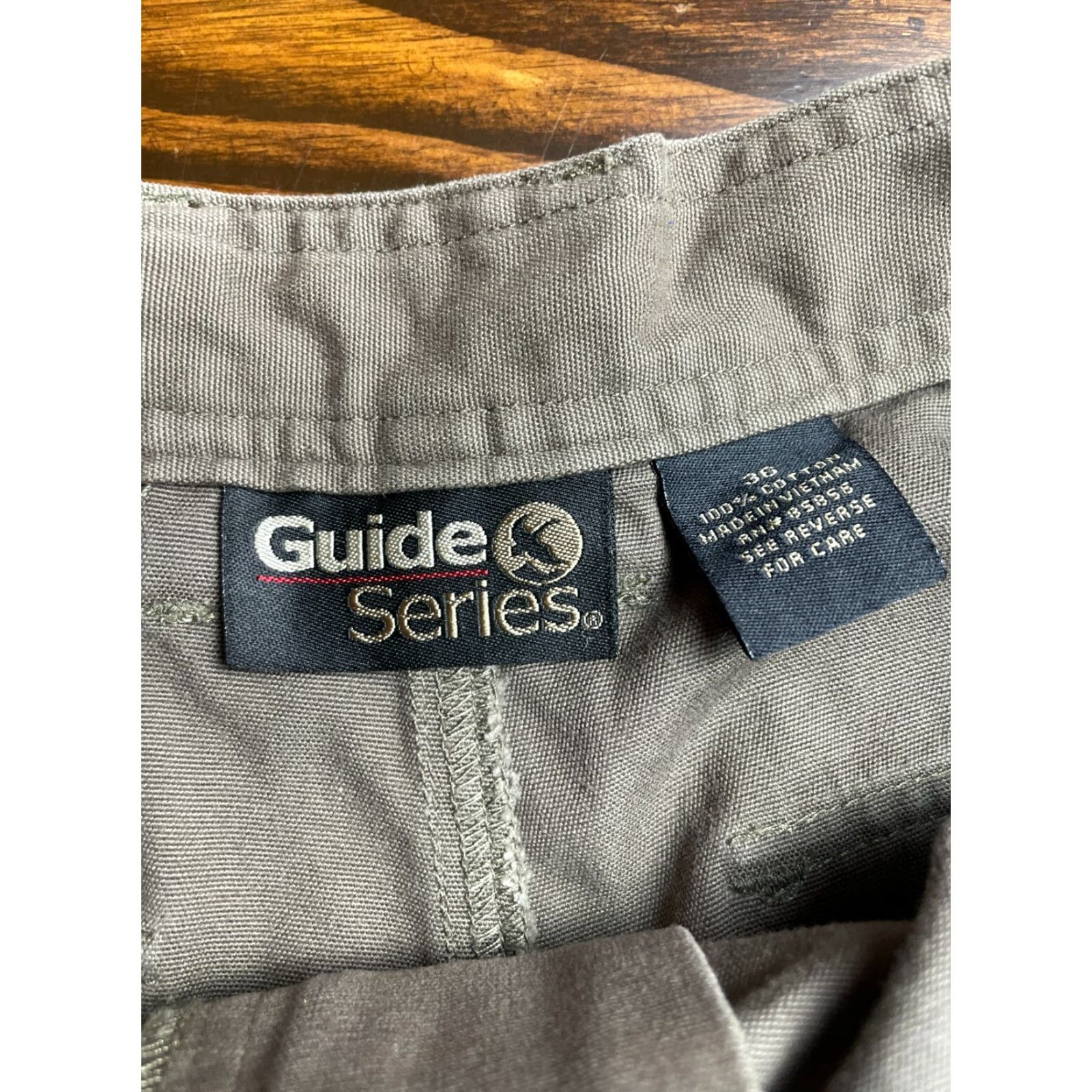 Vintage Guide Series Shorts Mens Size 36 Green Cargo Pockets Casual Travel Cotton Flat Front Inseam 6in Regular Size US 36 / EU 52 - 6 Thumbnail