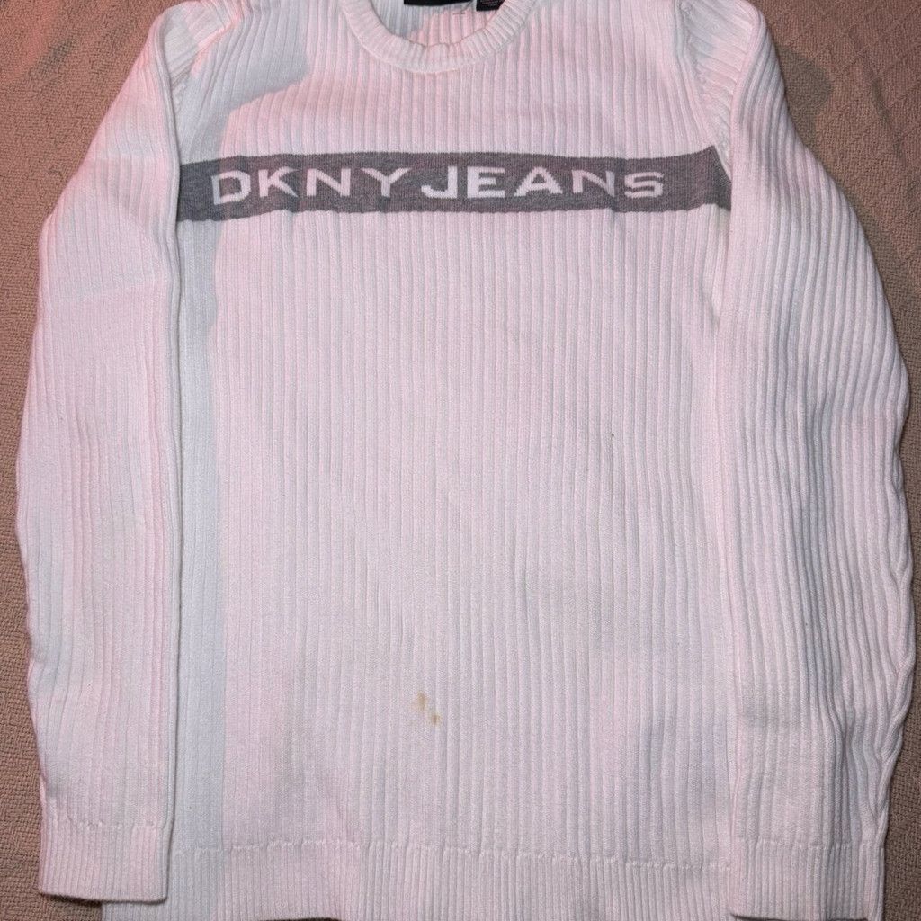 DKNY Vintage Y2K DKNY White Jeans Knit Crewneck Sweater Size L / US 10 / IT 46 - 1 Thumbnail