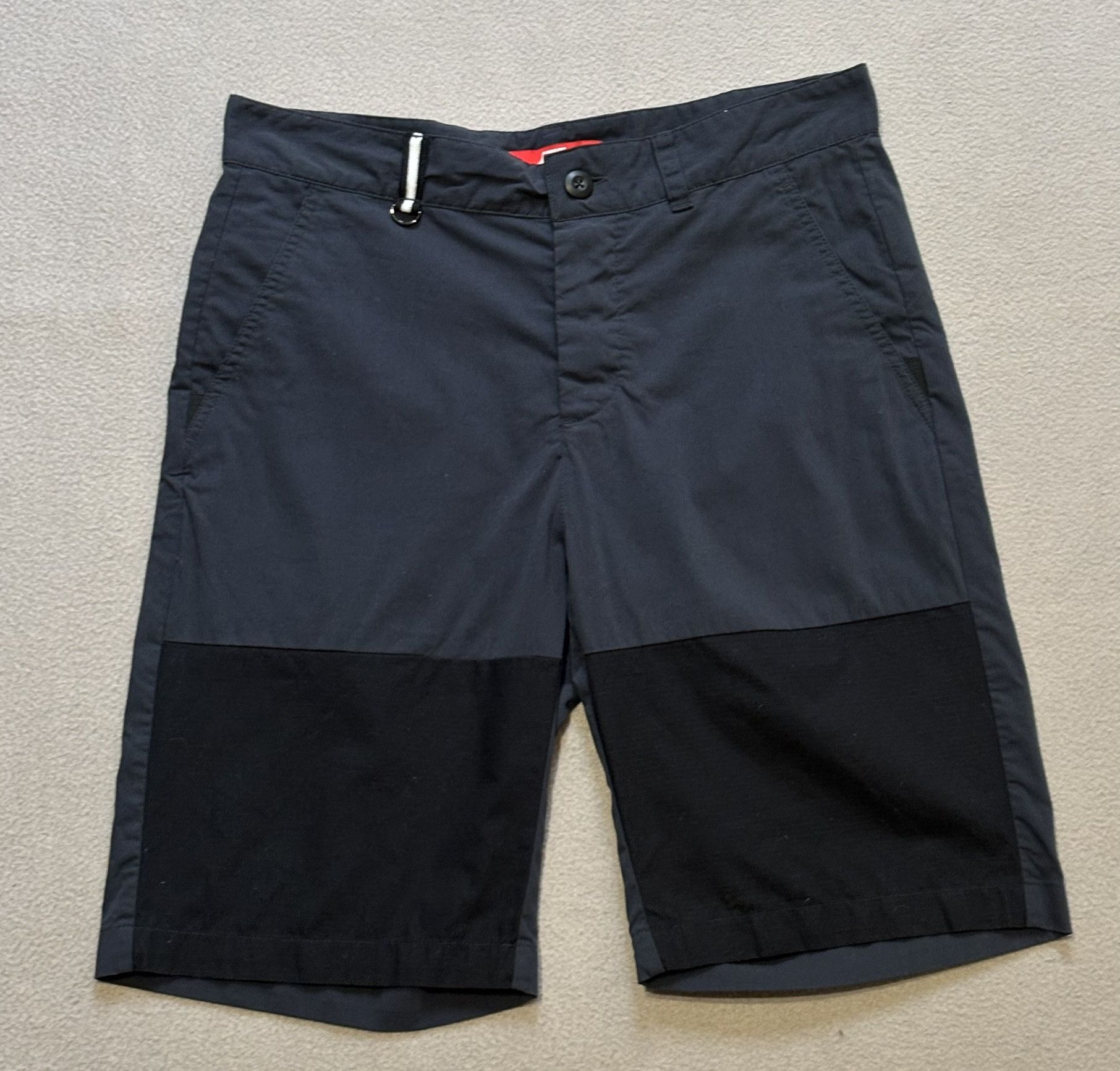 Nike Nike Black shorts Medium Size US 33 - 4 Thumbnail