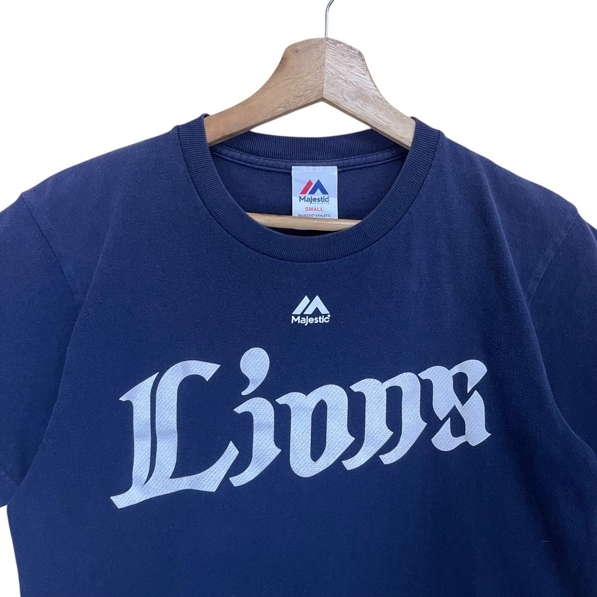 Japanese Brand × Vintage Saitama Seibu Lions Big Logo Shortsleeve Tee Size US S / EU 44-46 / 1 - 4 Thumbnail