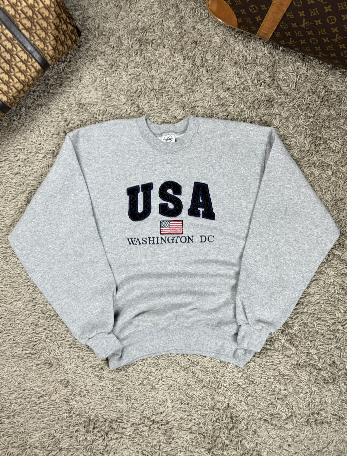 Vintage Vintage sweatshirt crewneck USA 90s original casual item Size US M / EU 48-50 / 2 - 1 Thumbnail