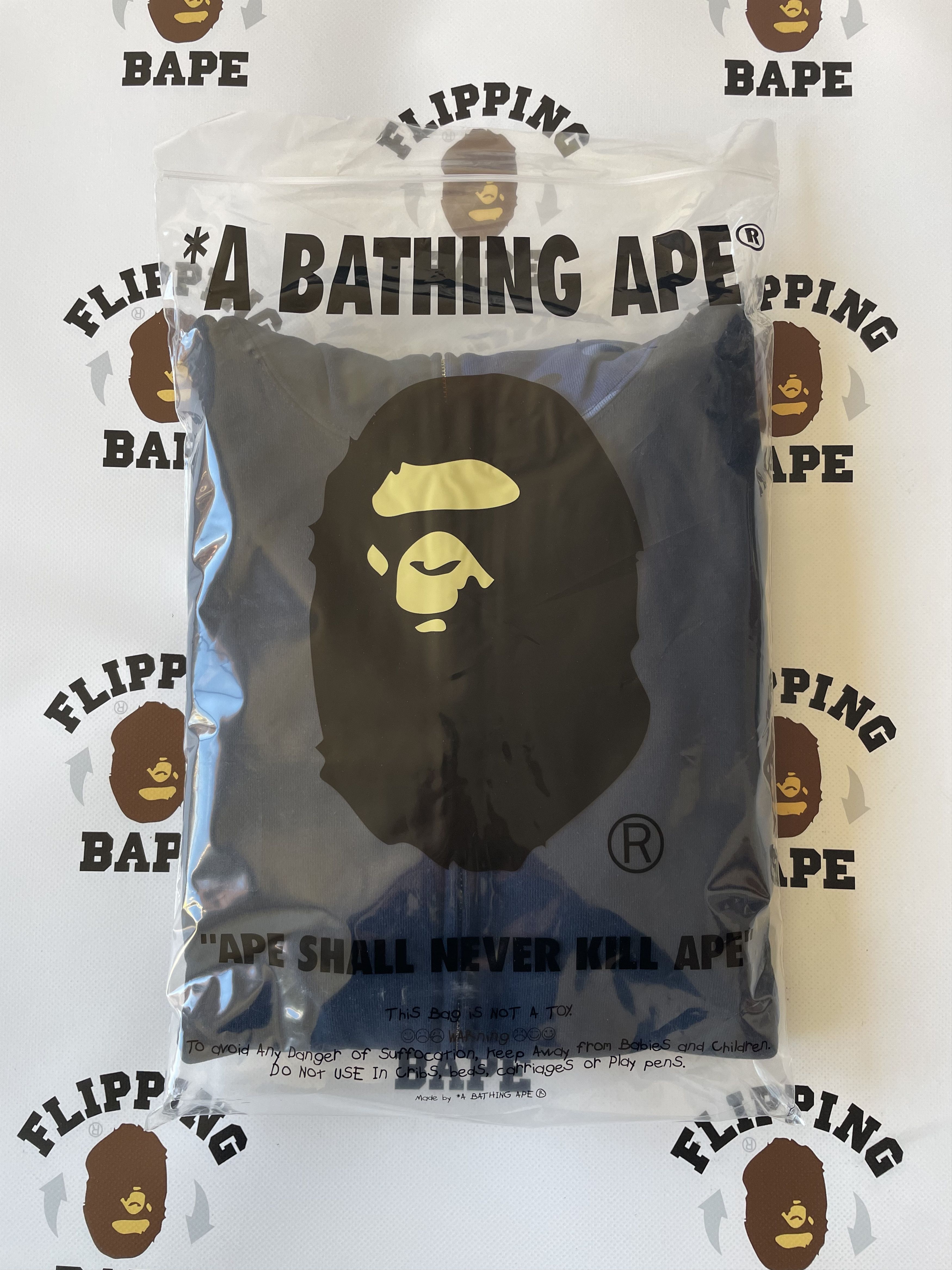 Bape COLOR CAMO SHARK FULL ZIP HOODIE SS23 Size US L / EU 52-54 / 3 - 10 Thumbnail