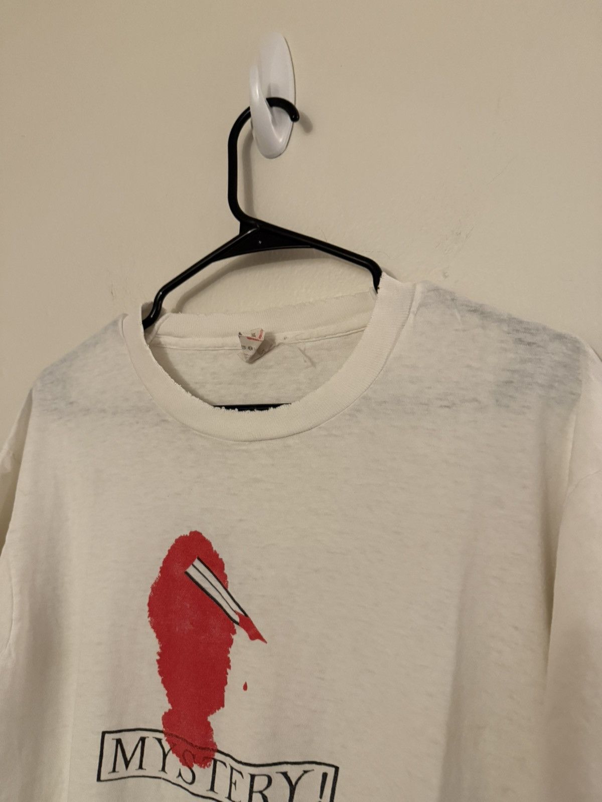 Vintage 90’s THRASHED Murder Mystery Backstabber T-Shirt Size US L / EU 52-54 / 3 - 3 Thumbnail