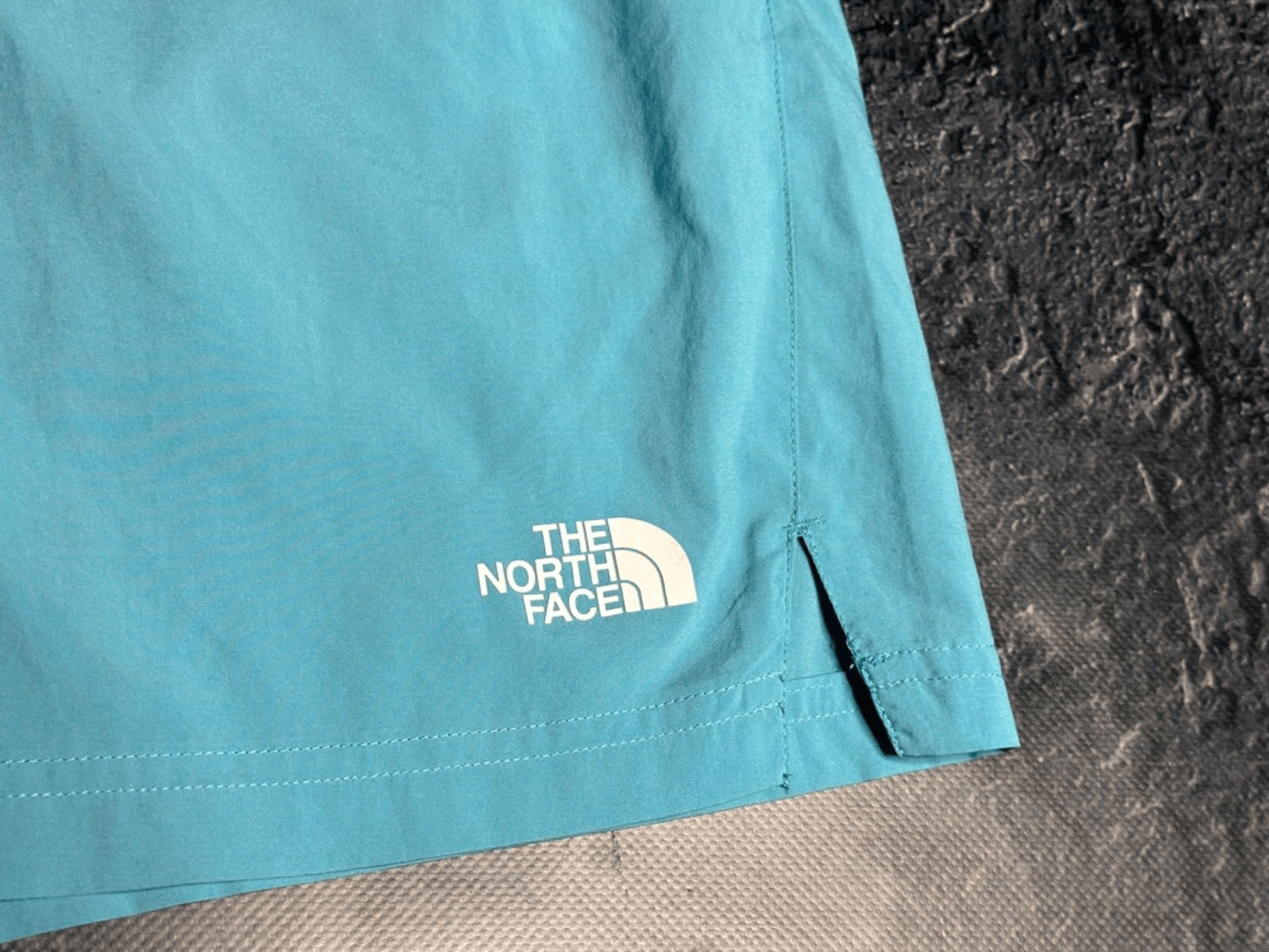 The North Face The North Face men's shorts L Size US 34 / EU 50 - 2 Thumbnail