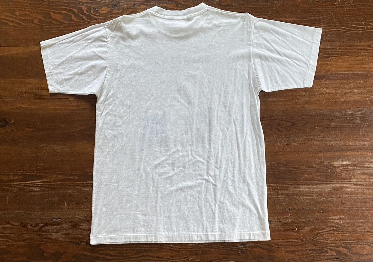 Vintage Vintage Penguin Galapagos Ecuador Single Stitch White Tee Size US XL / EU 56 / 4 - 18 Thumbnail