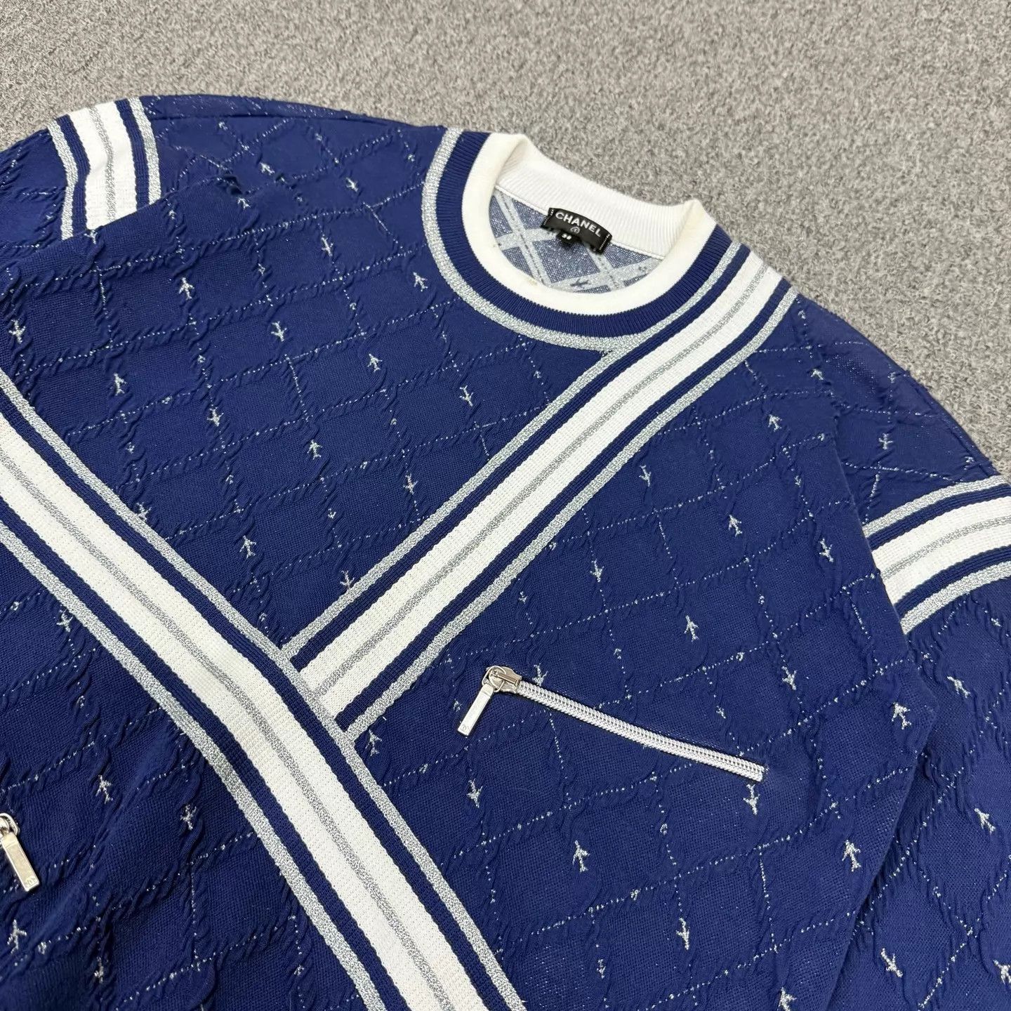Chanel Chanel 16S Airport zip glitter knit sweat blue white 38 Size S / US 4 / IT 40 - 3 Thumbnail