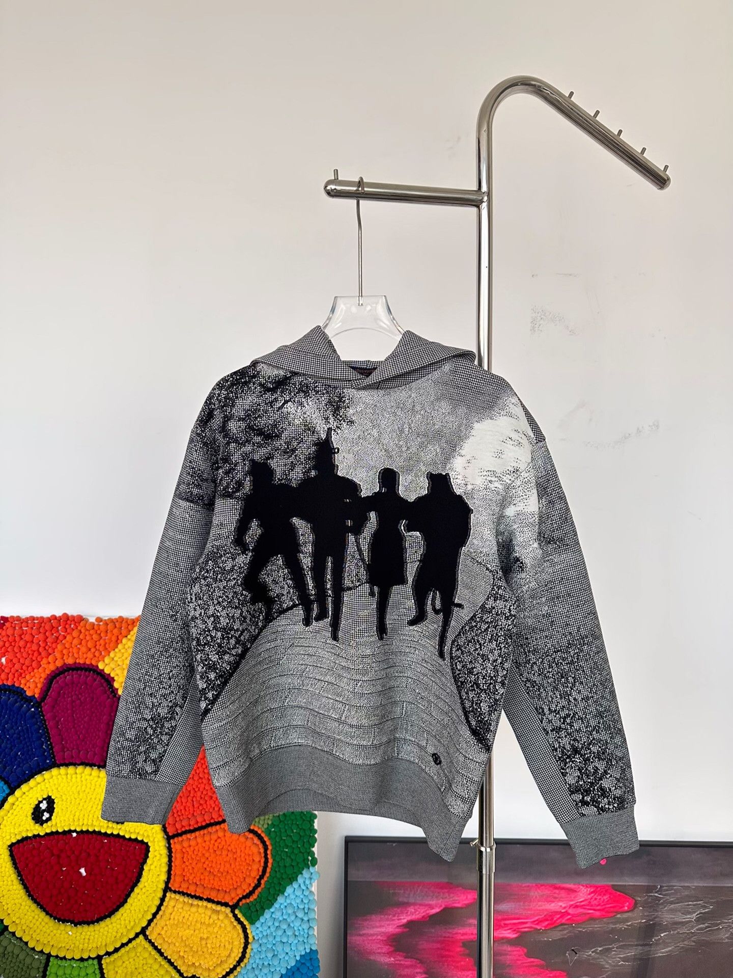 Louis Vuitton Louis Vuitton Gray Silhouette Print Hoodie XXS Size XXS / US 00 / IT 34 - 1 Thumbnail