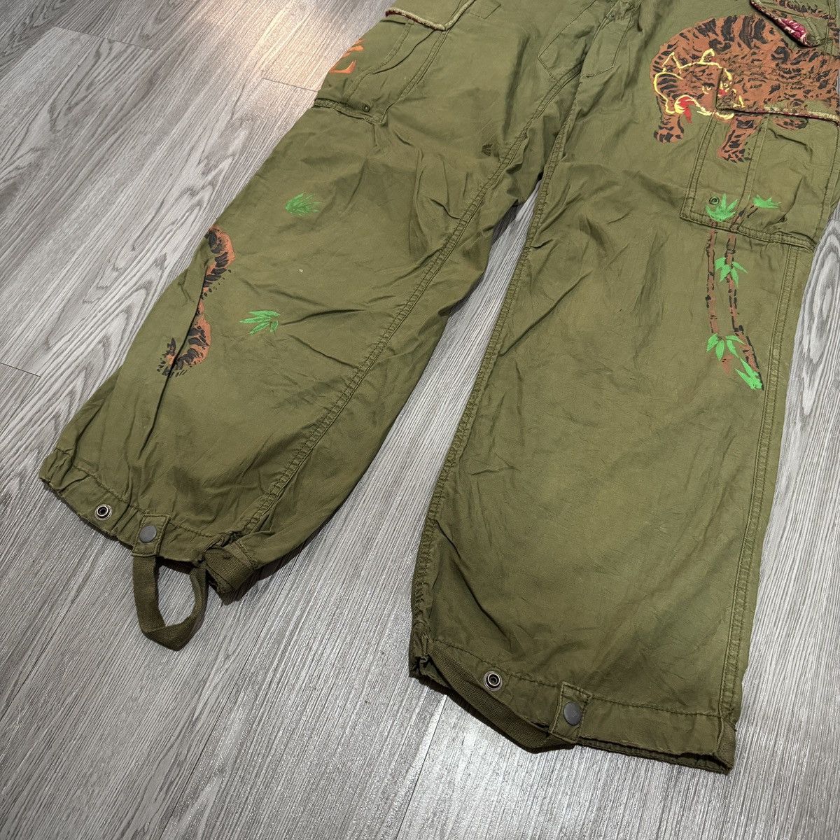 Polo Ralph Lauren Polo Ralph Lauren Painted Cargo Pants Size US 32 / EU 48 - 2 Thumbnail