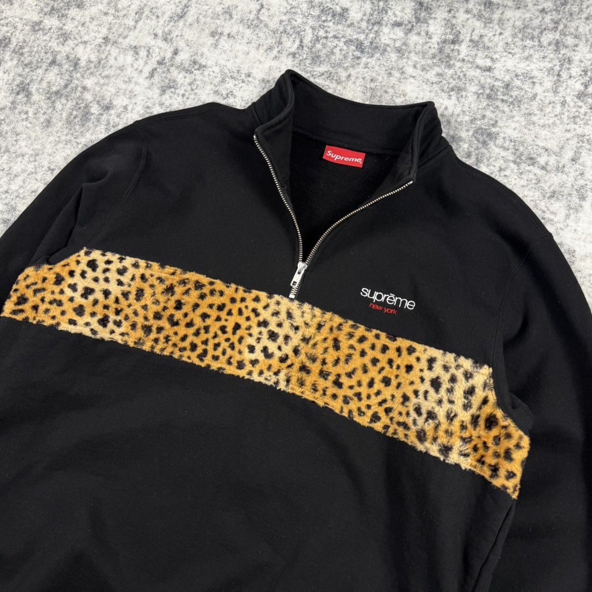 Supreme Supreme Leopard Panel Half ‘Black’ Zip Sweatshirt Size US L / EU 52-54 / 3 - 2 Thumbnail