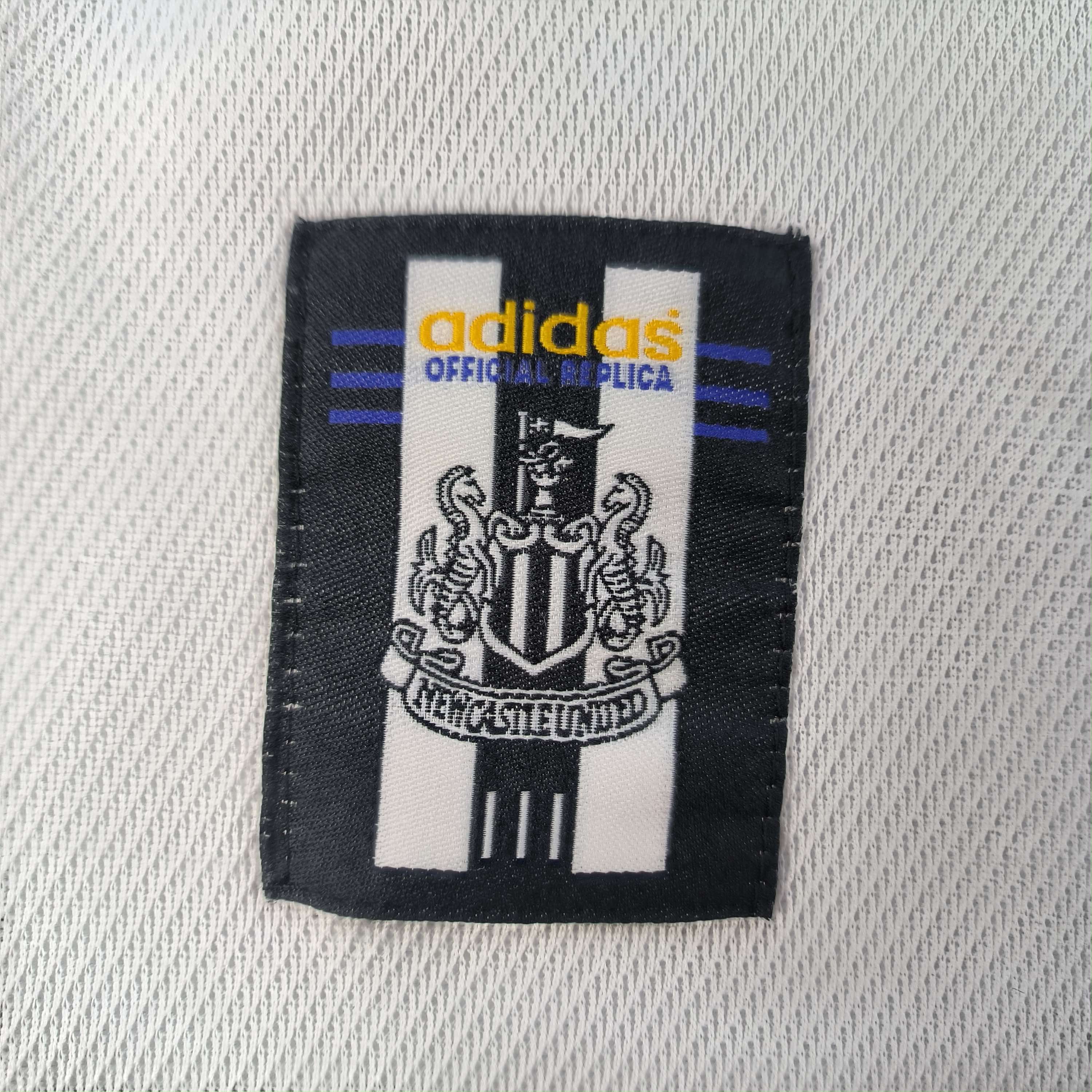 Adidas Newcastle United 1999-2000 Adidas away football jersey sz XL Size US XL / EU 56 / 4 - 9 Thumbnail