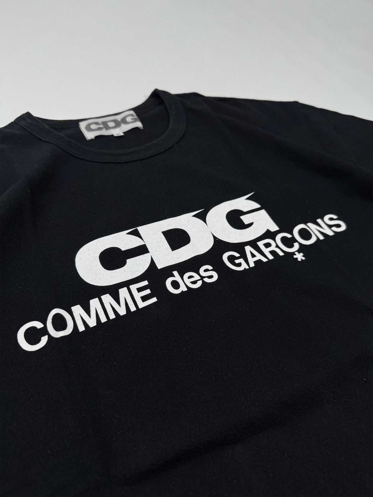 CDG by Comme des Garcons Comme Des Garcons CDG CDG CDG Logo T-Shirt Size US XL / EU 56 / 4 - 2 Thumbnail