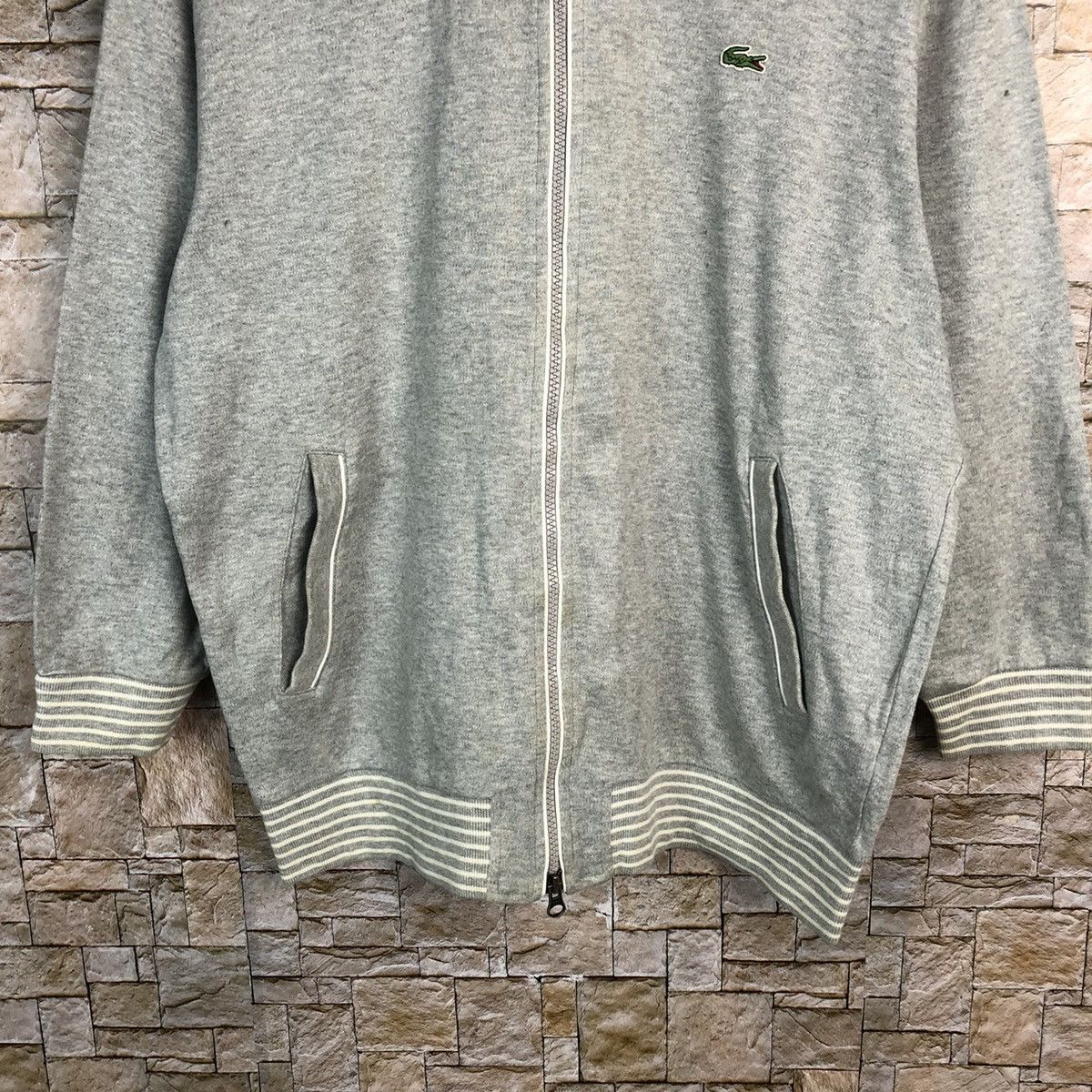 Lacoste Lacoste vintage streetwear Grey sweater #A407 Size US L / EU 52-54 / 3 - 3 Thumbnail