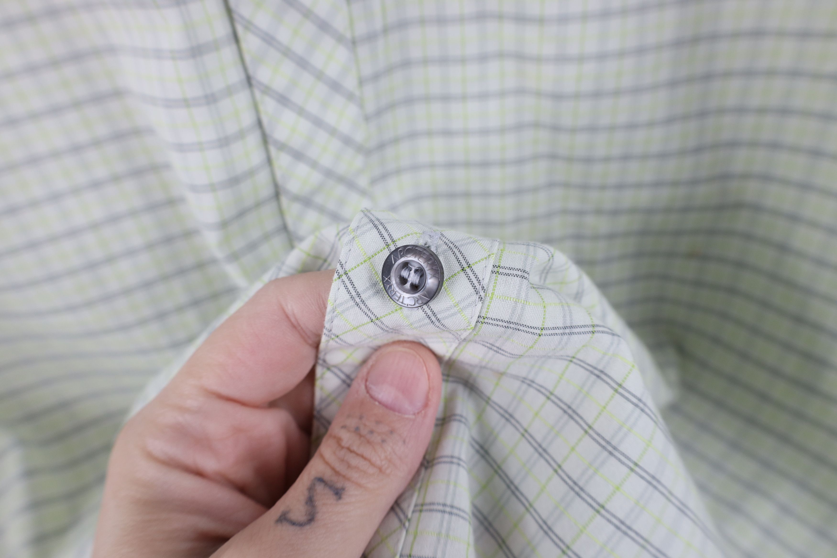 Arc'teryx Arcteryx Trekking Hiking Short Sleeve Button Shirt Plaid Size US L / EU 52-54 / 3 - 9 Thumbnail