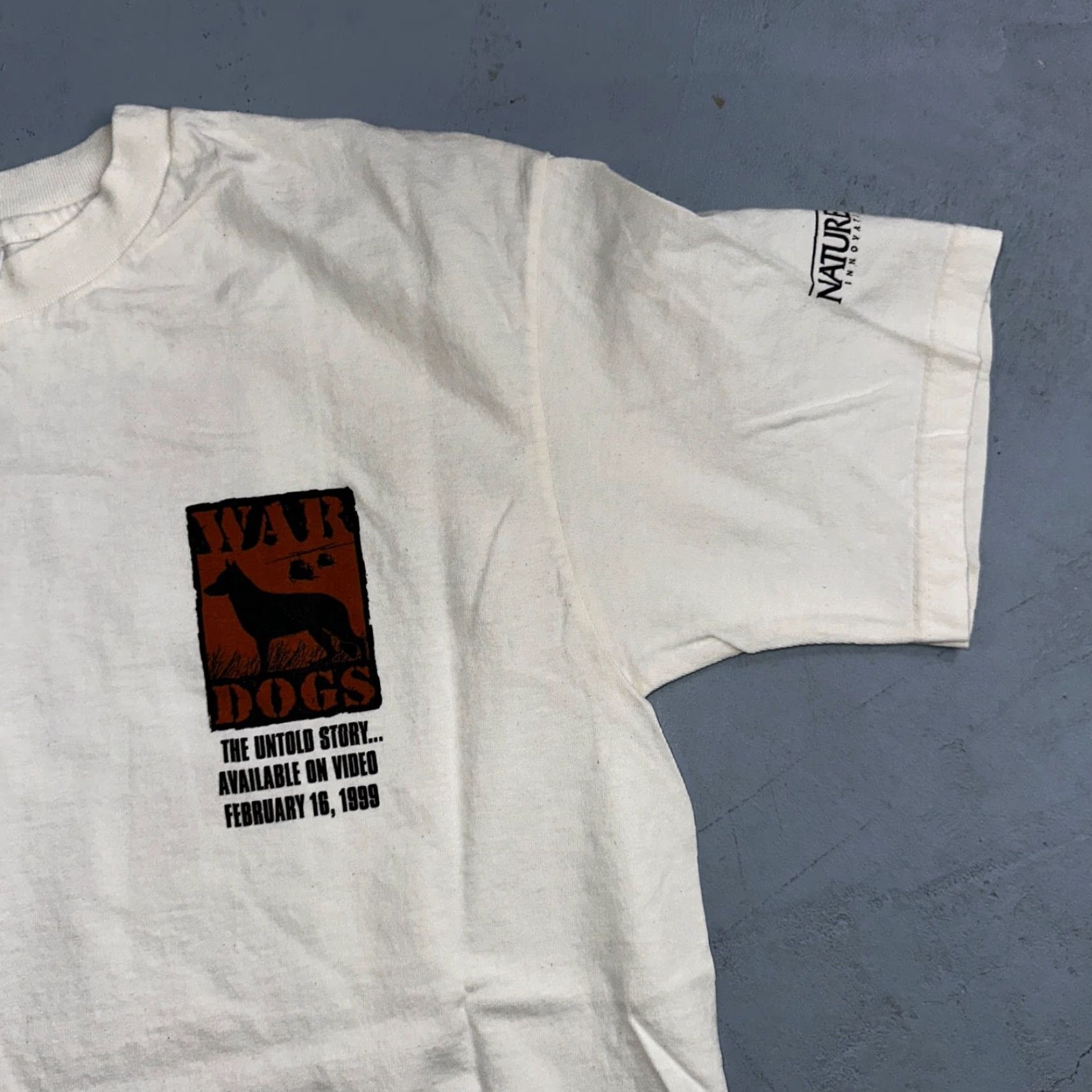 Anvil VINTAGE Anvil War Dogs Graphic T-Shirt 90s Large White Crew Neck Mens Size US L / EU 52-54 / 3 - 6 Thumbnail