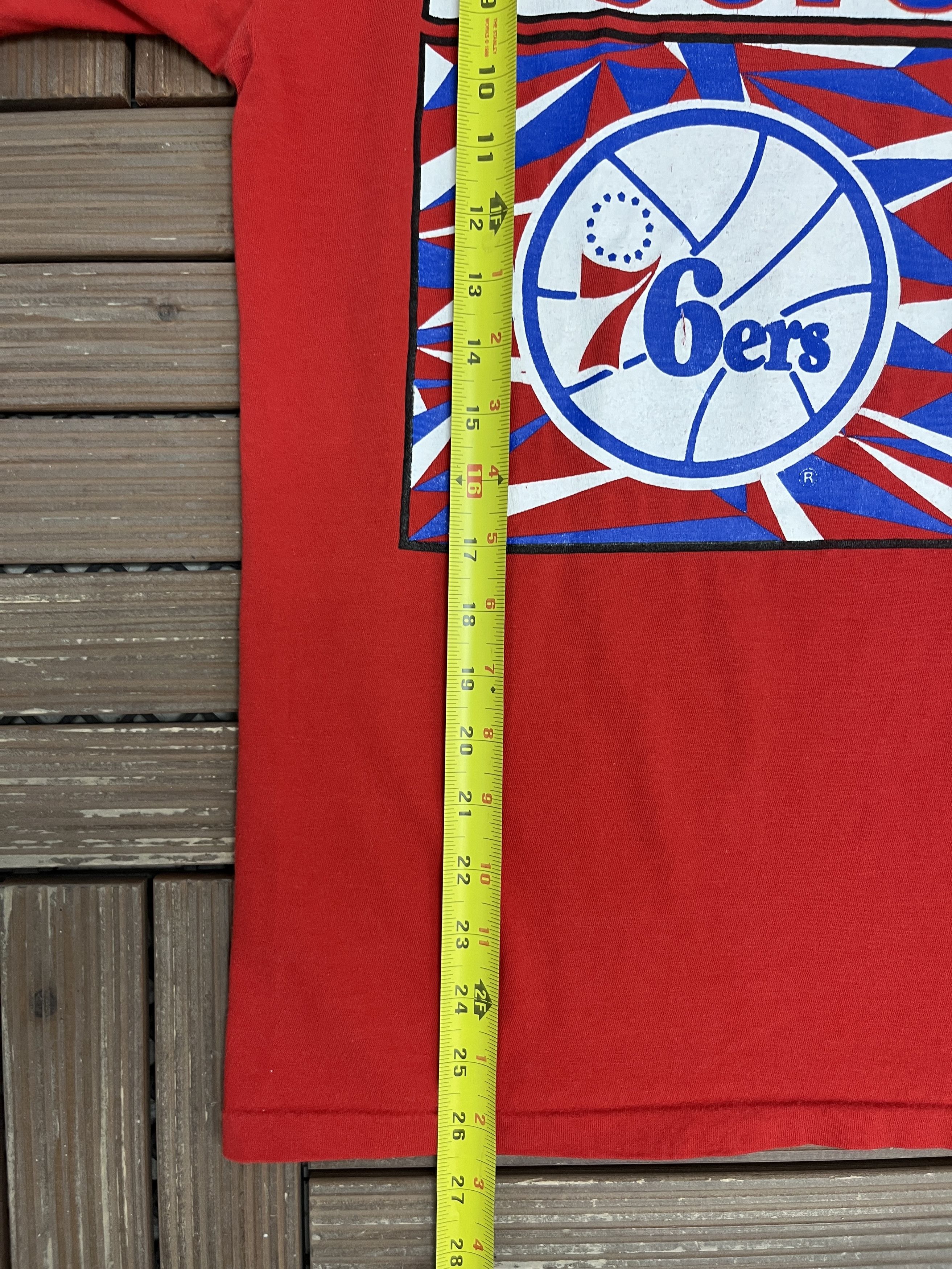 Starter × Vintage Philadelphia 76ers Vintage Red Starter T-Shirt Tee Size US L / EU 52-54 / 3 - 9 Thumbnail