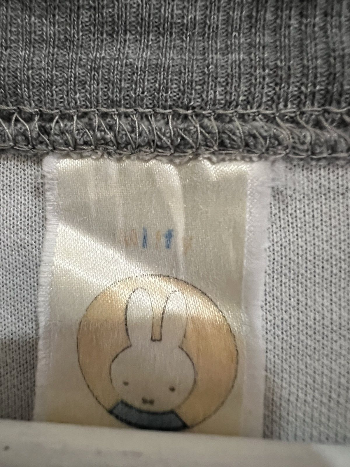 Cartoon Network VINTAGE MIFFY & BEAR SHIRT Size US L / EU 52-54 / 3 - 7 Thumbnail