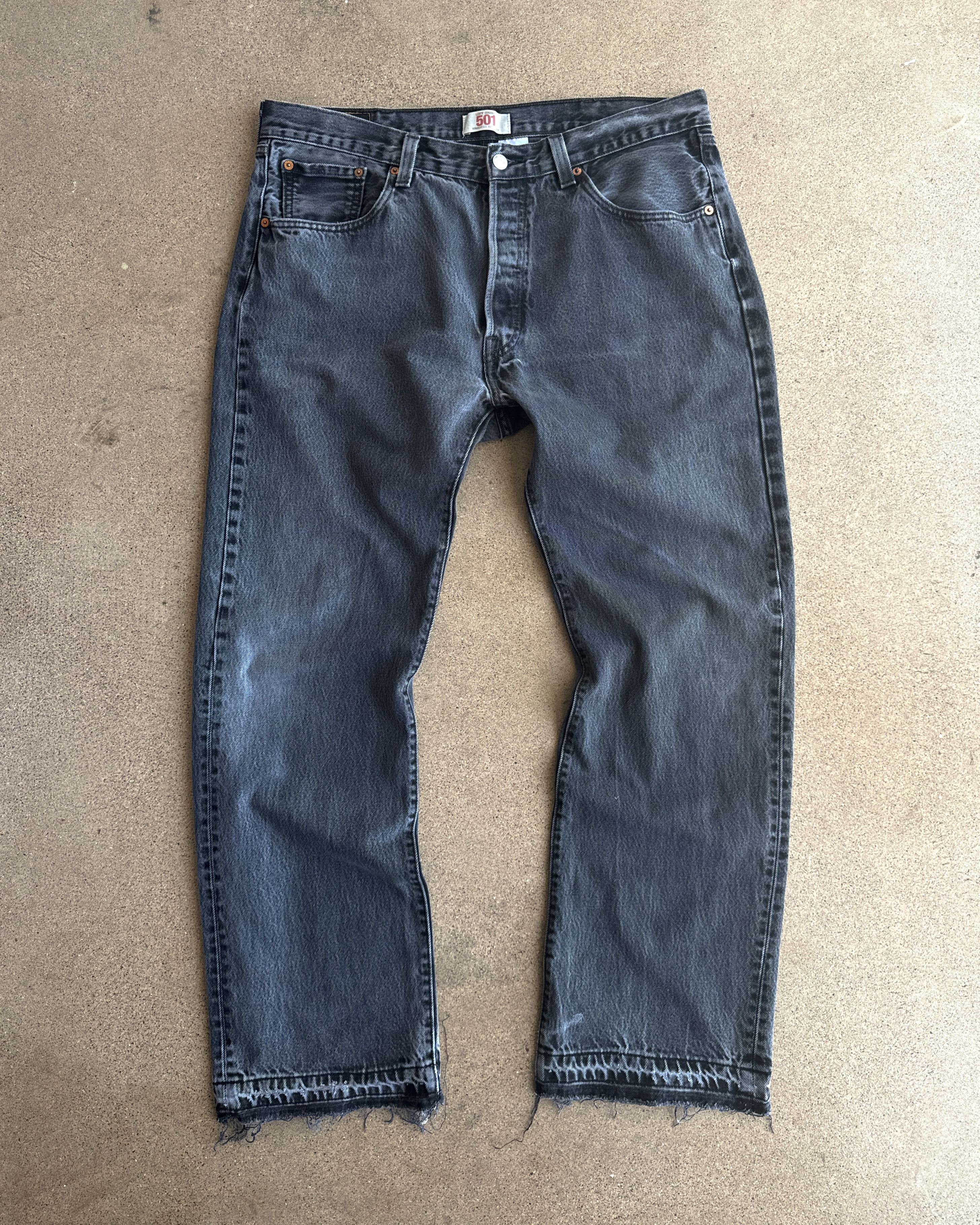 Levi's Vintage Levi's 501 Jeans Faded Black Men's 36 Released Hem Size US 36 / EU 52 - 1 Thumbnail