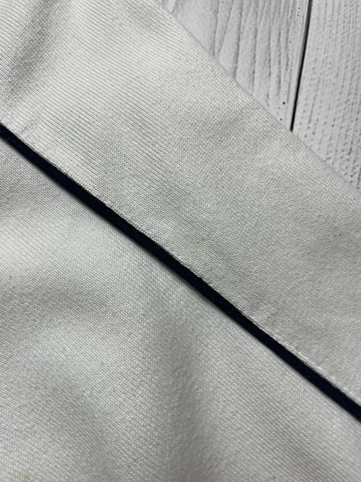Canterbury of New Zealand Canterbury vintage rugby polo jersey size XL Size US XL / EU 56 / 4 - 9 Thumbnail