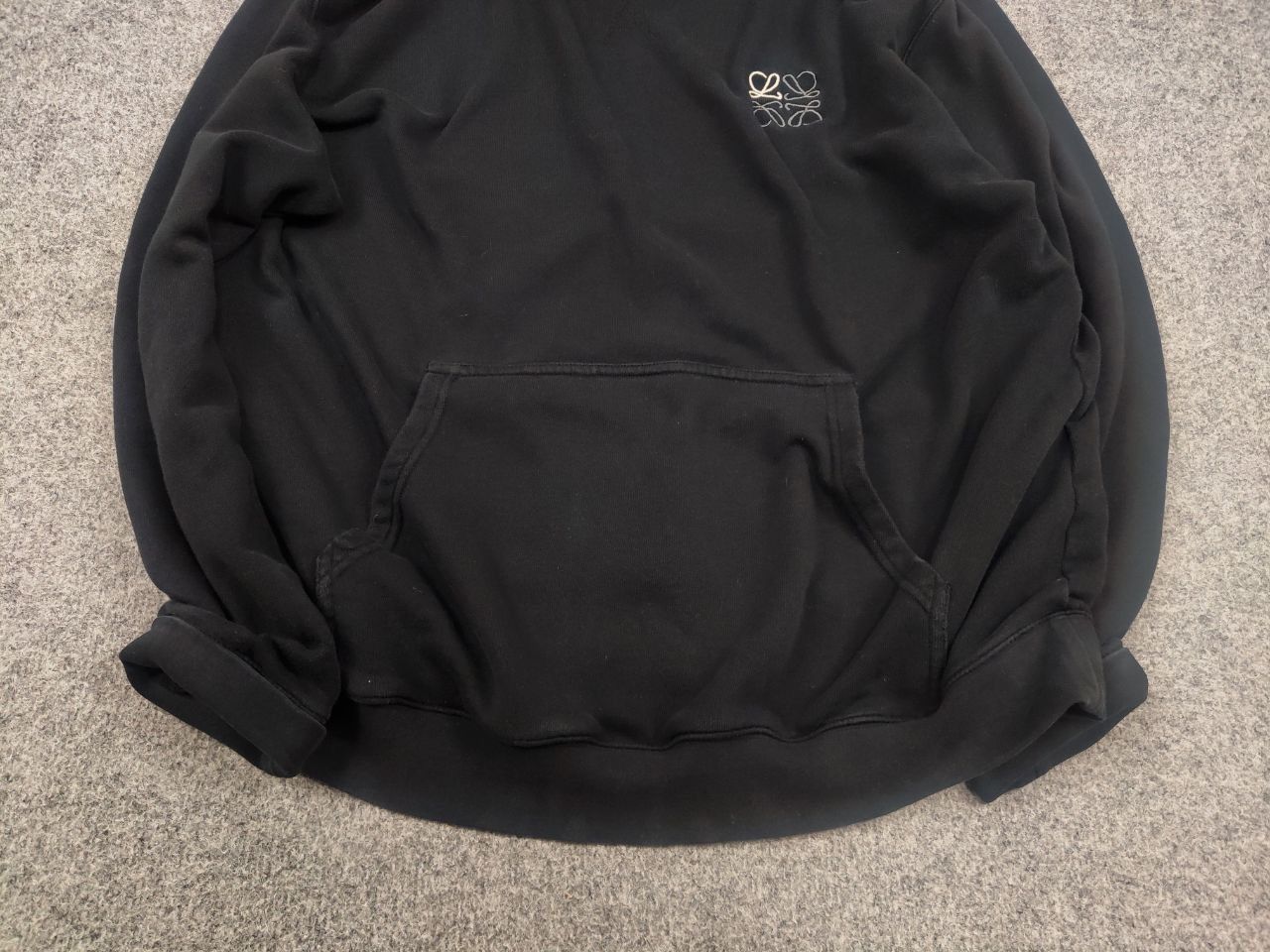 Loewe Loewe mini classic logo black oversized authentic hoodie Size US XL / EU 56 / 4 - 5 Thumbnail