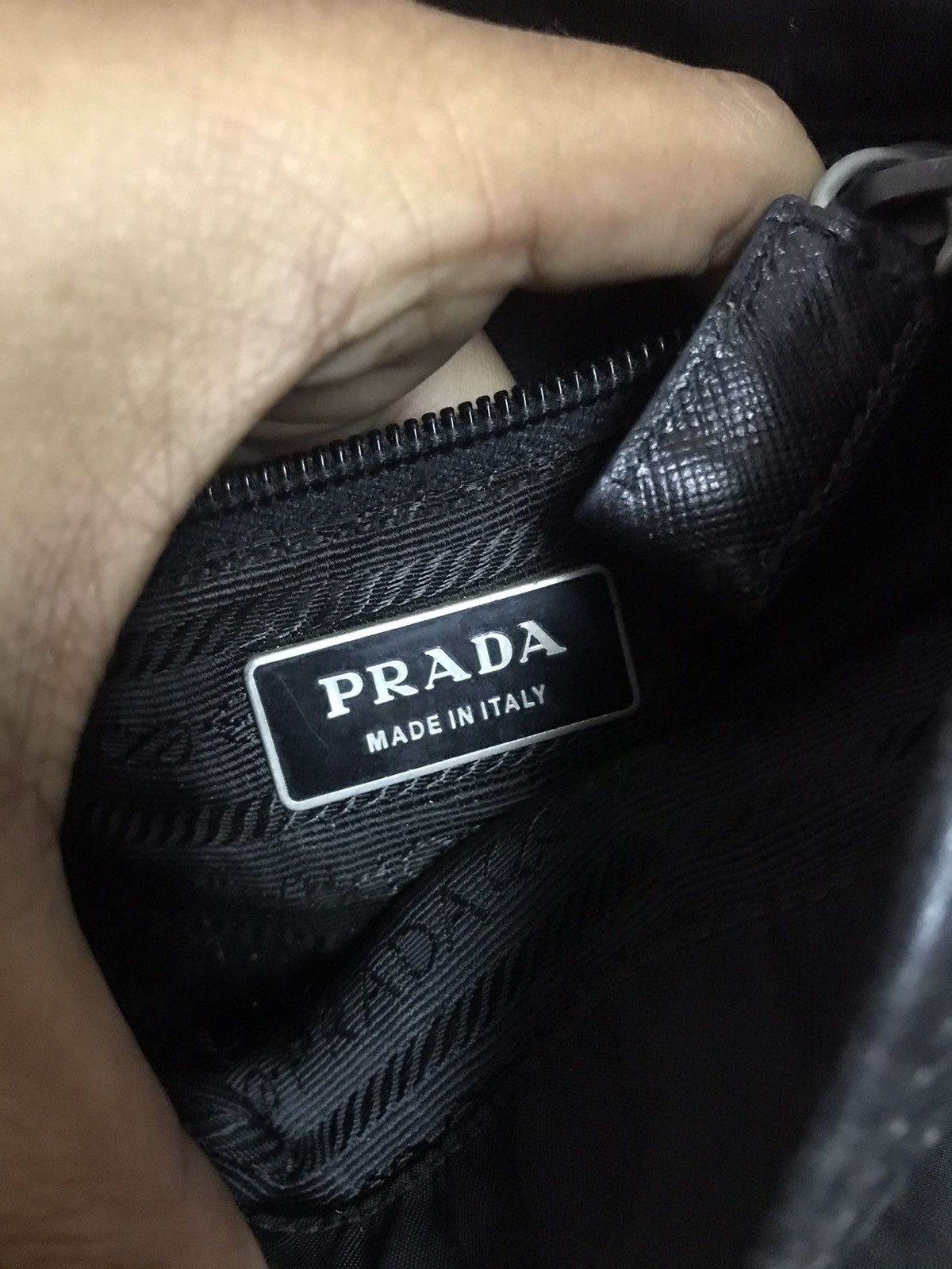 Prada Authentic Prada Black Shoulder Size ONE SIZE - 5 Thumbnail