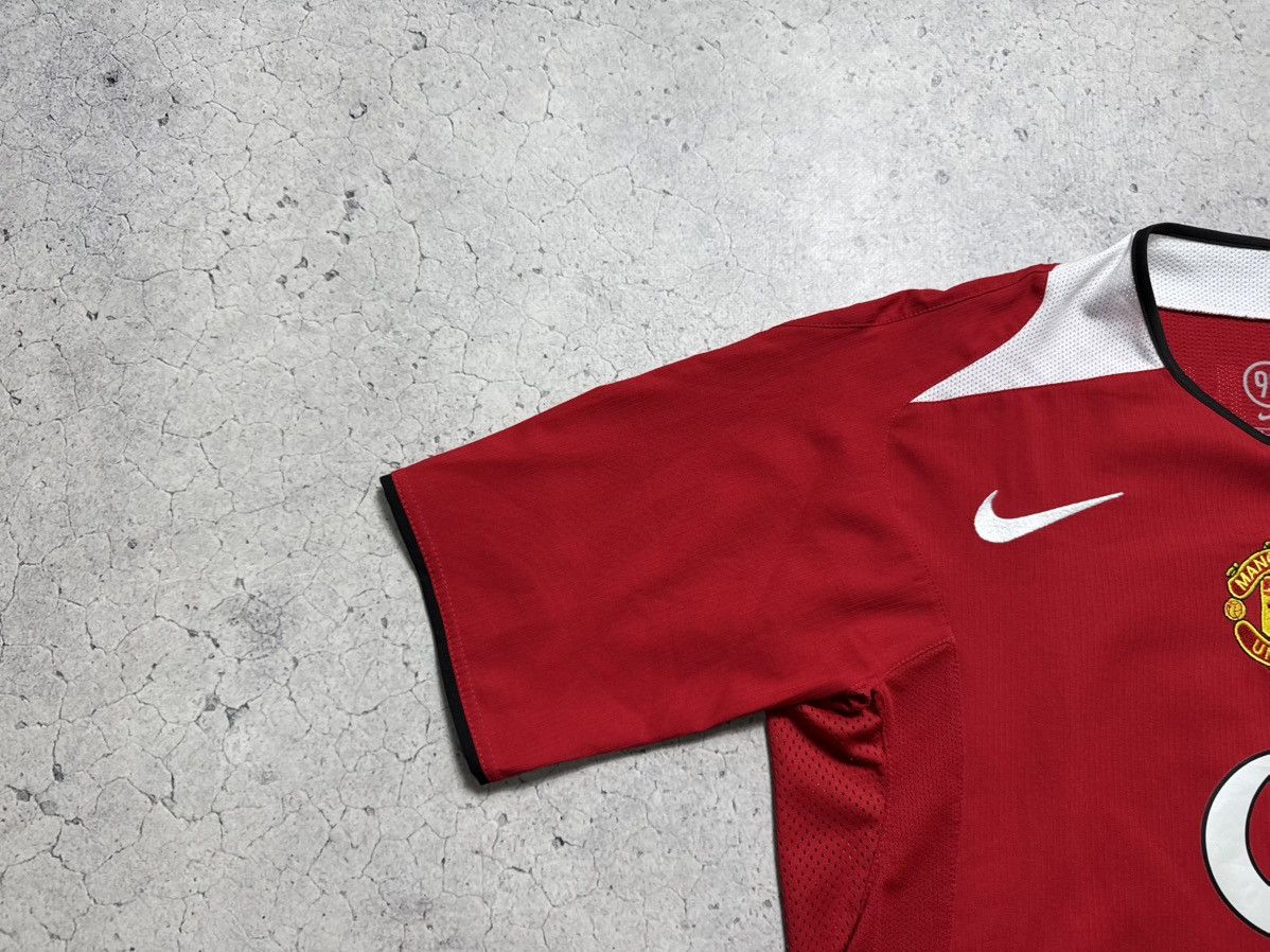 Nike Nike FC Manchester United Wayne Rooney #8 2004/2006 Jersey Size US S / EU 44-46 / 1 - 4 Thumbnail