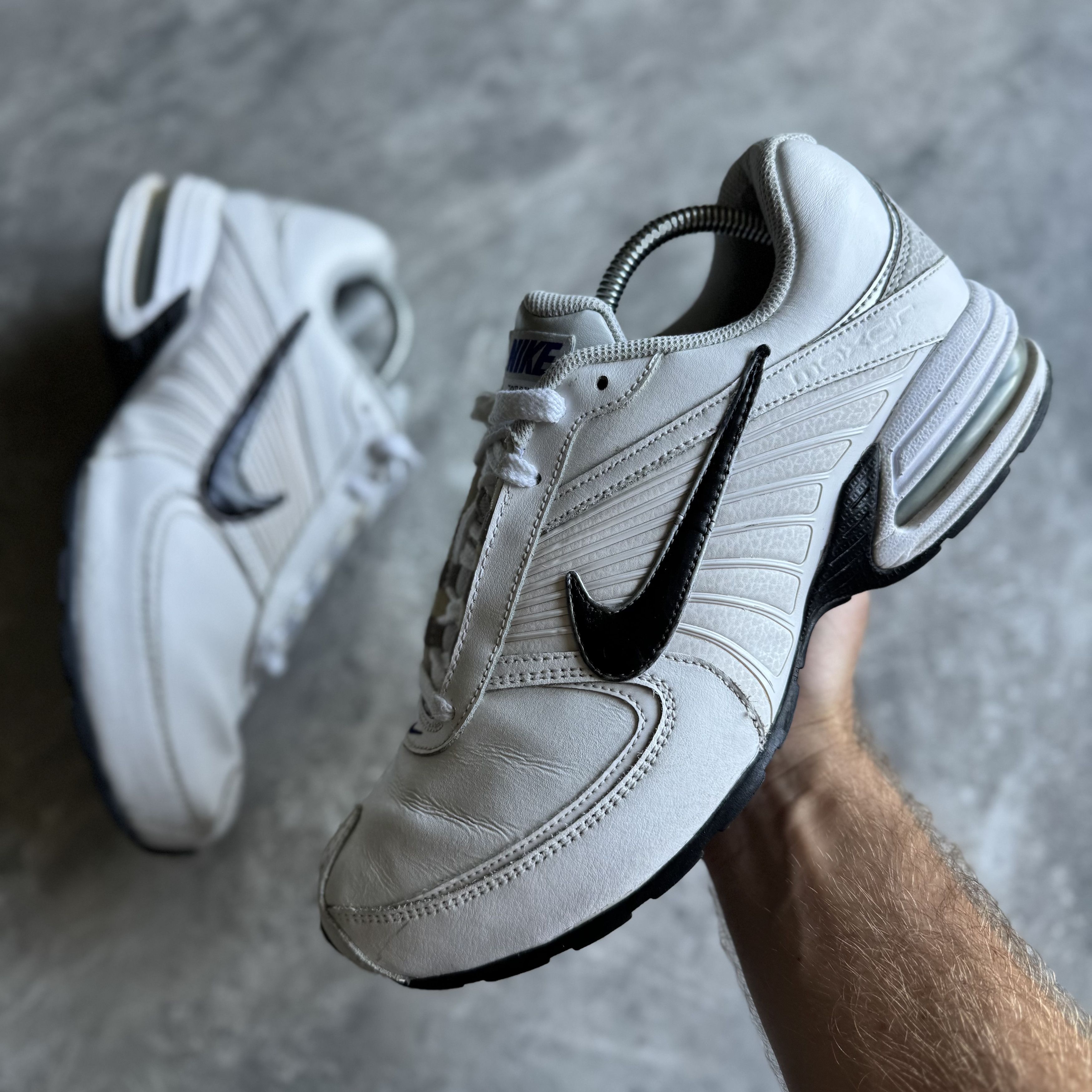 Nike Nike Air Max Torch 5 Size US 9.5 / EU 42-43 - 1 Thumbnail